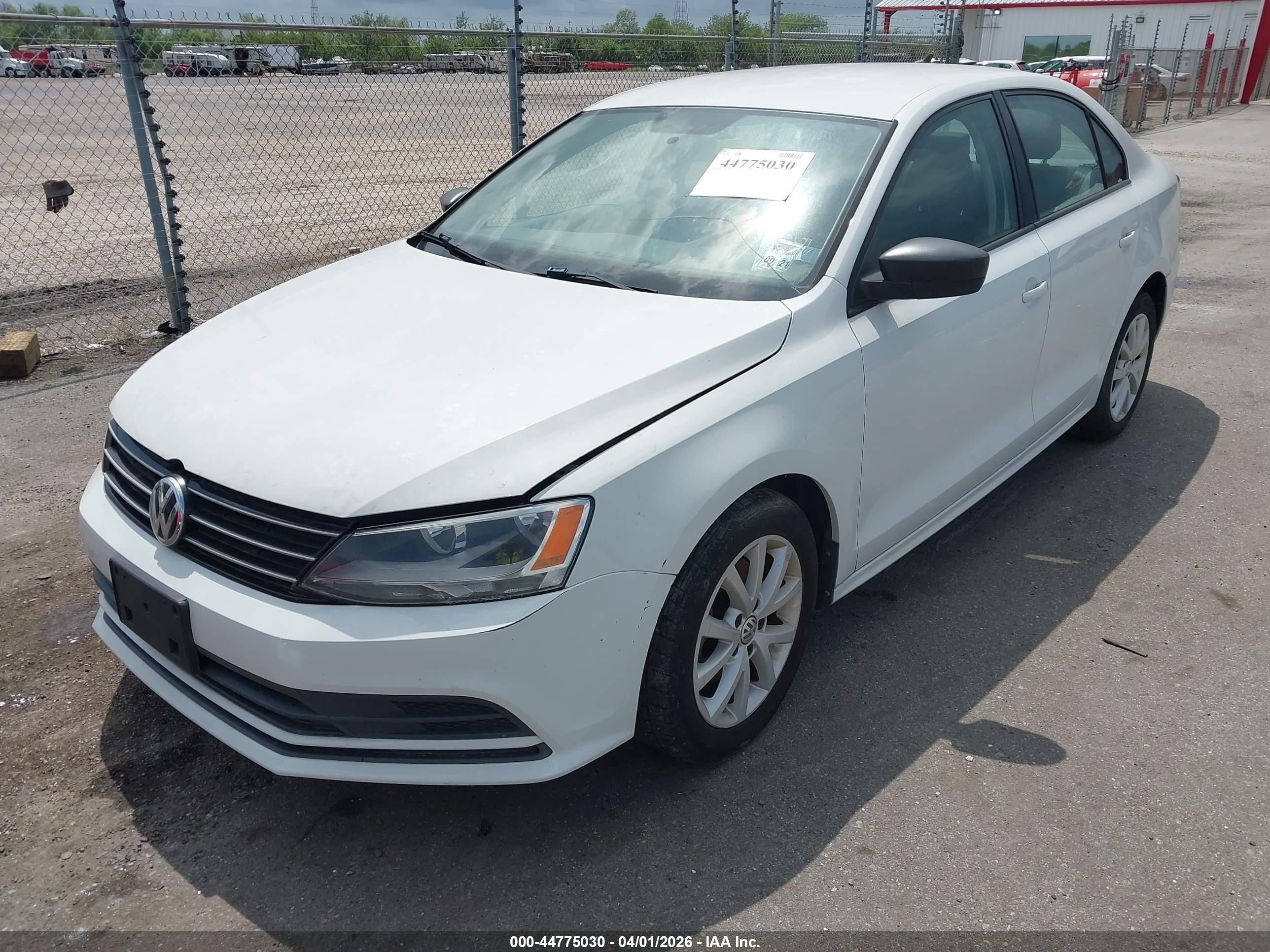 VOLKSWAGEN JETTA image 2