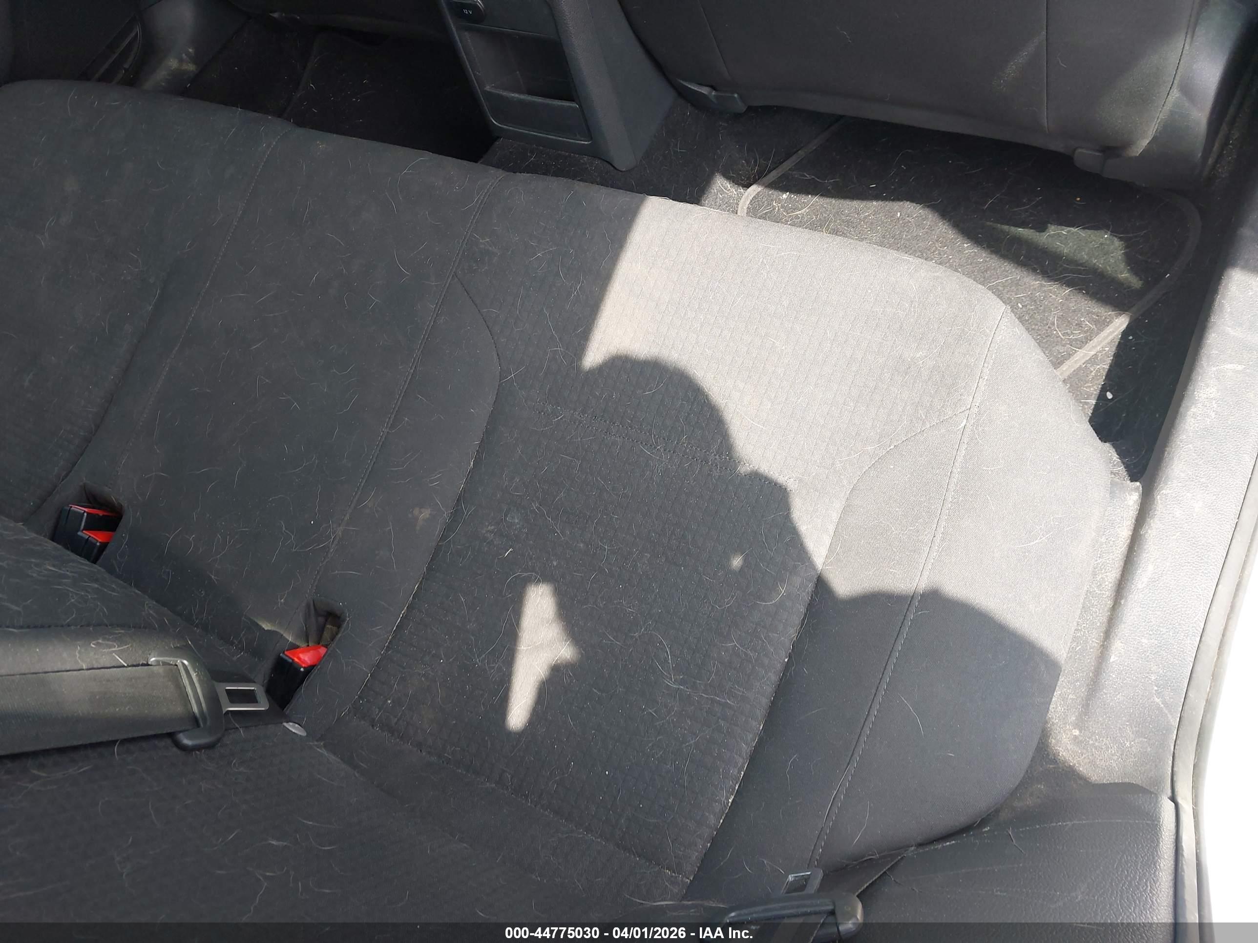 VOLKSWAGEN JETTA image 8