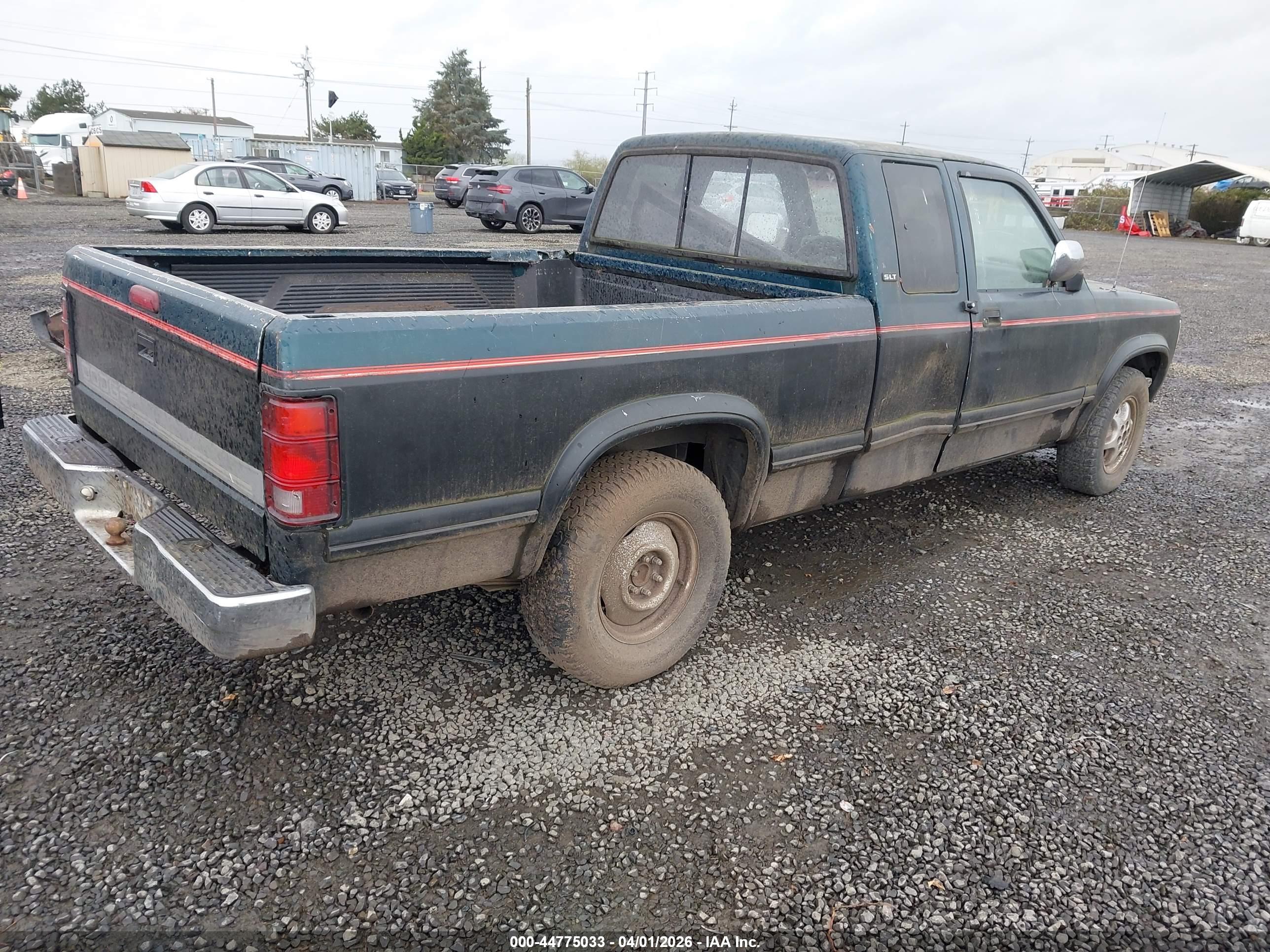 DODGE DAKOTA image 4