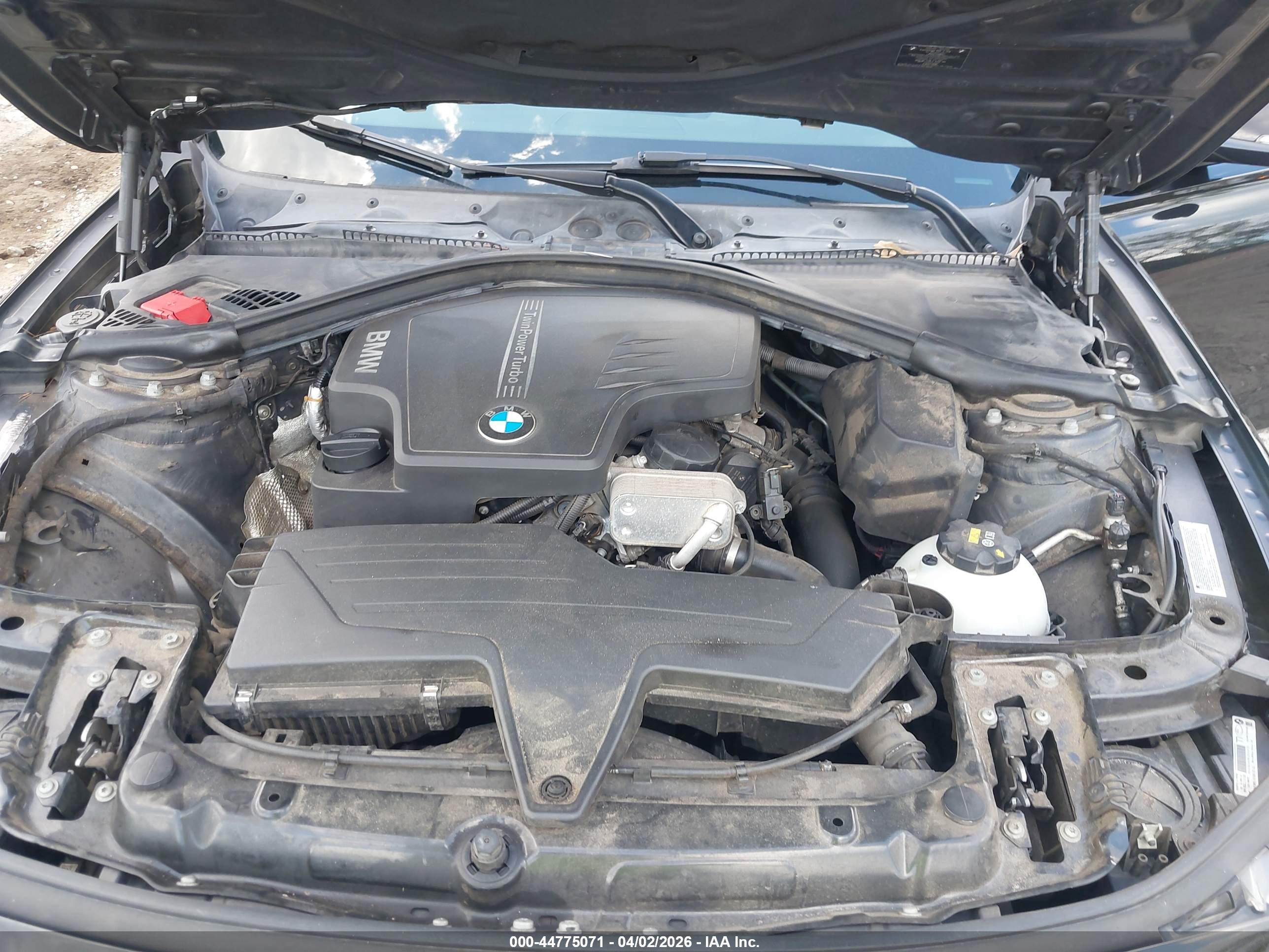 BMW 328I image 10