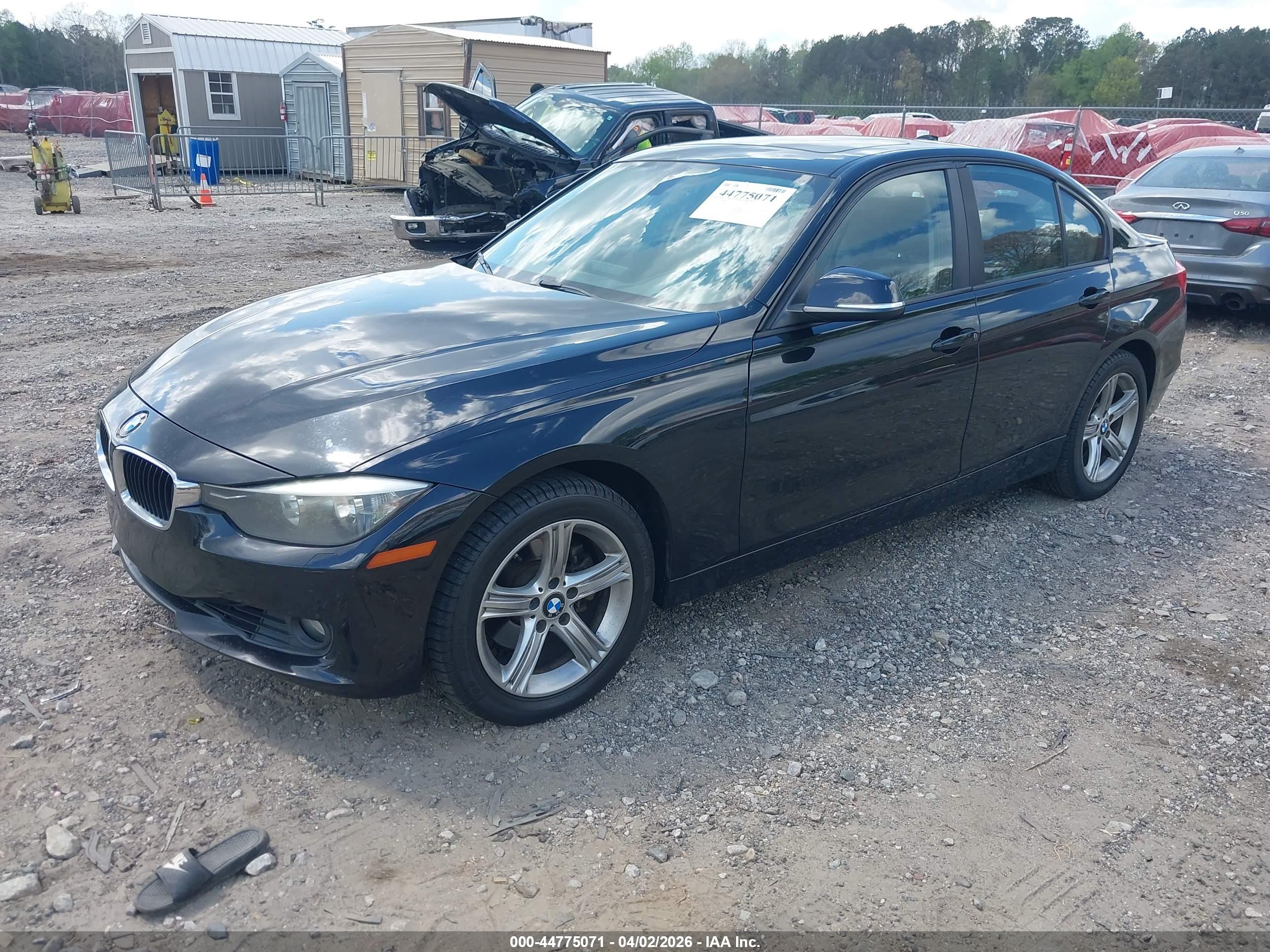 BMW 328I image 2