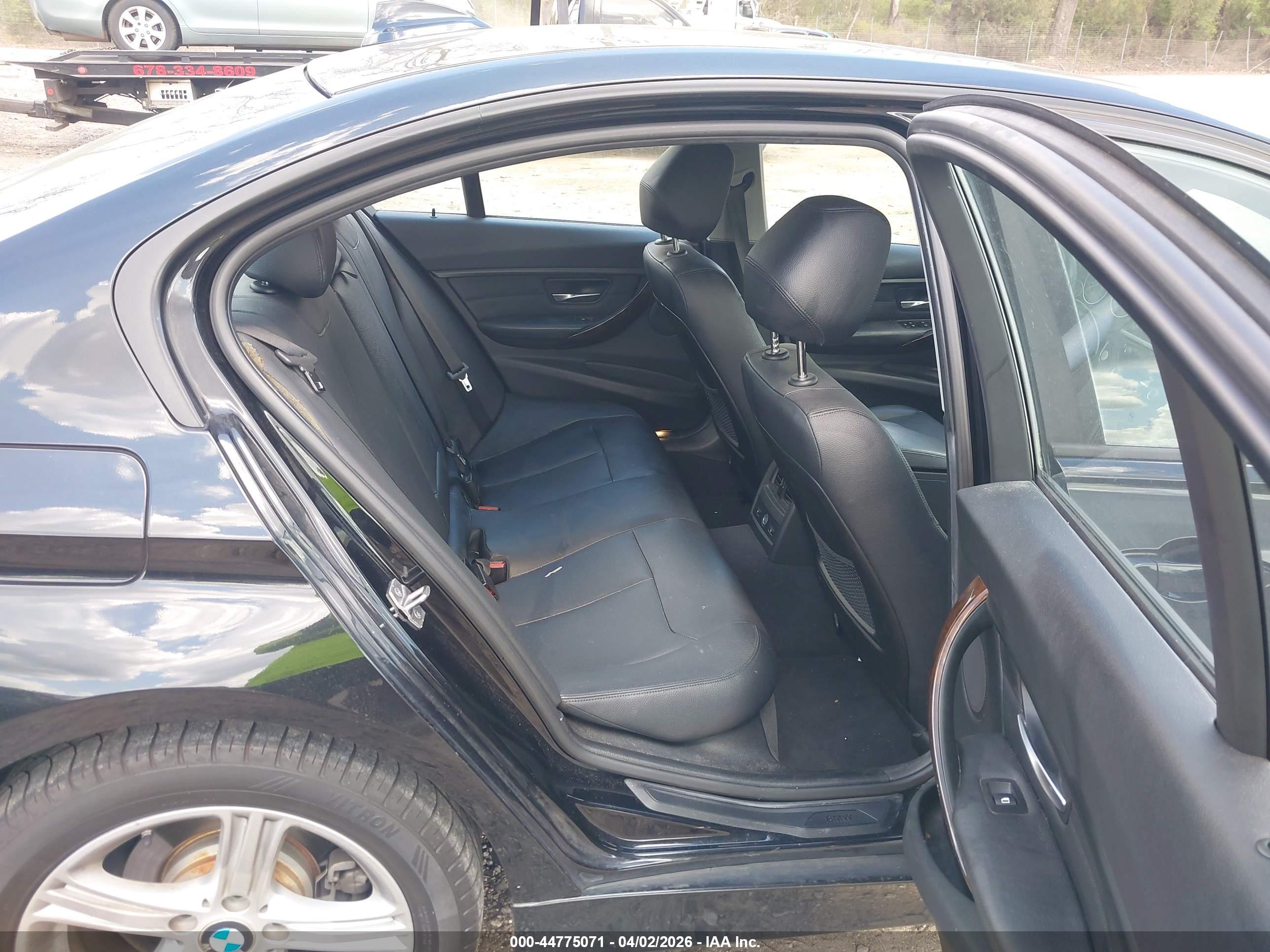 BMW 328I image 8