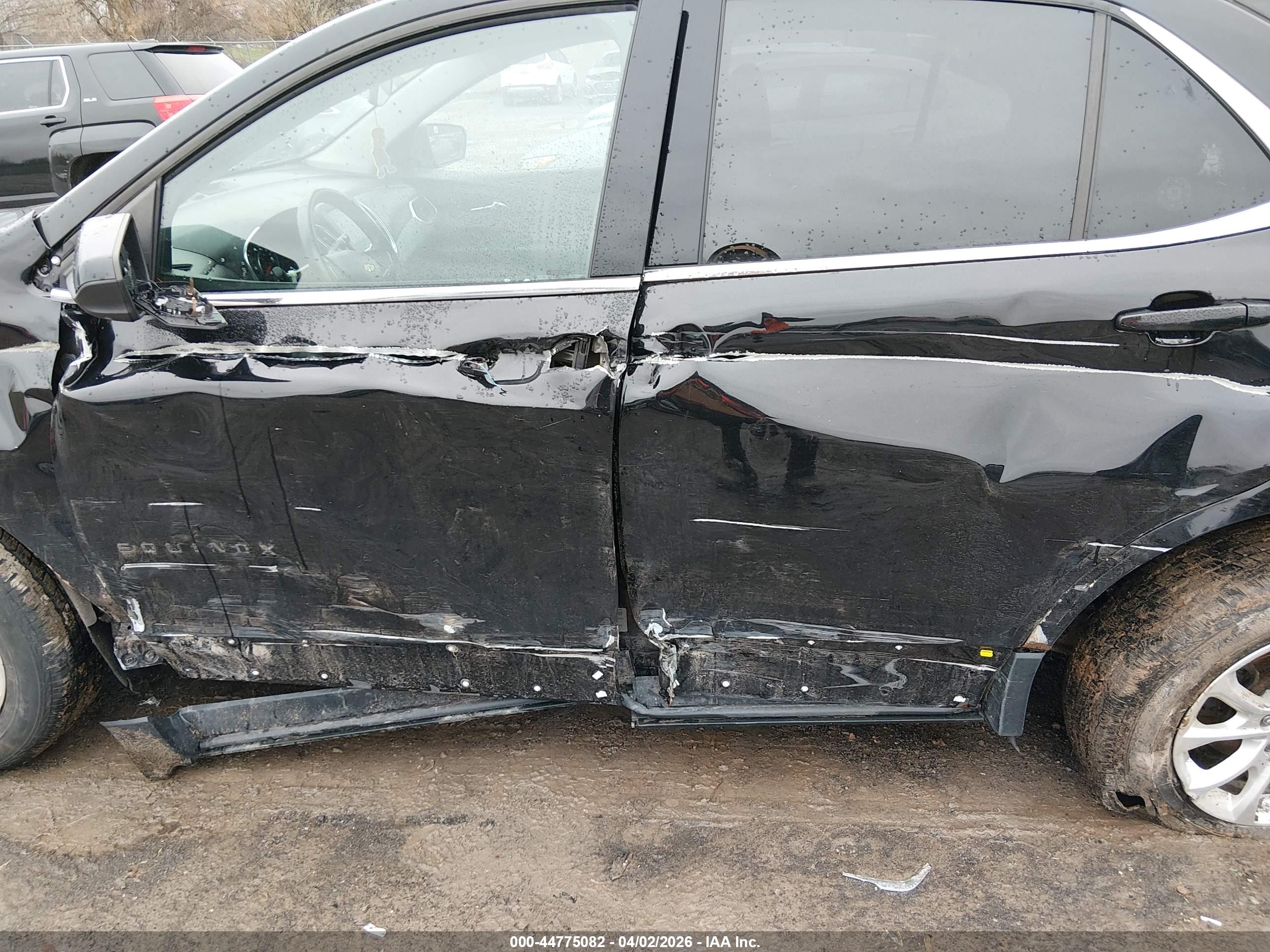 CHEVROLET EQUINOX image 6