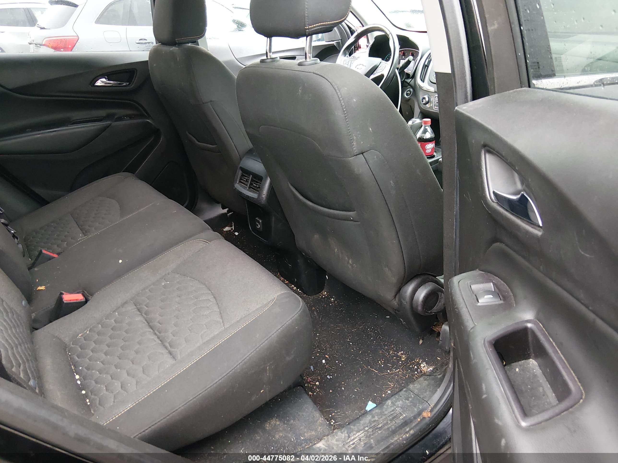 CHEVROLET EQUINOX image 8