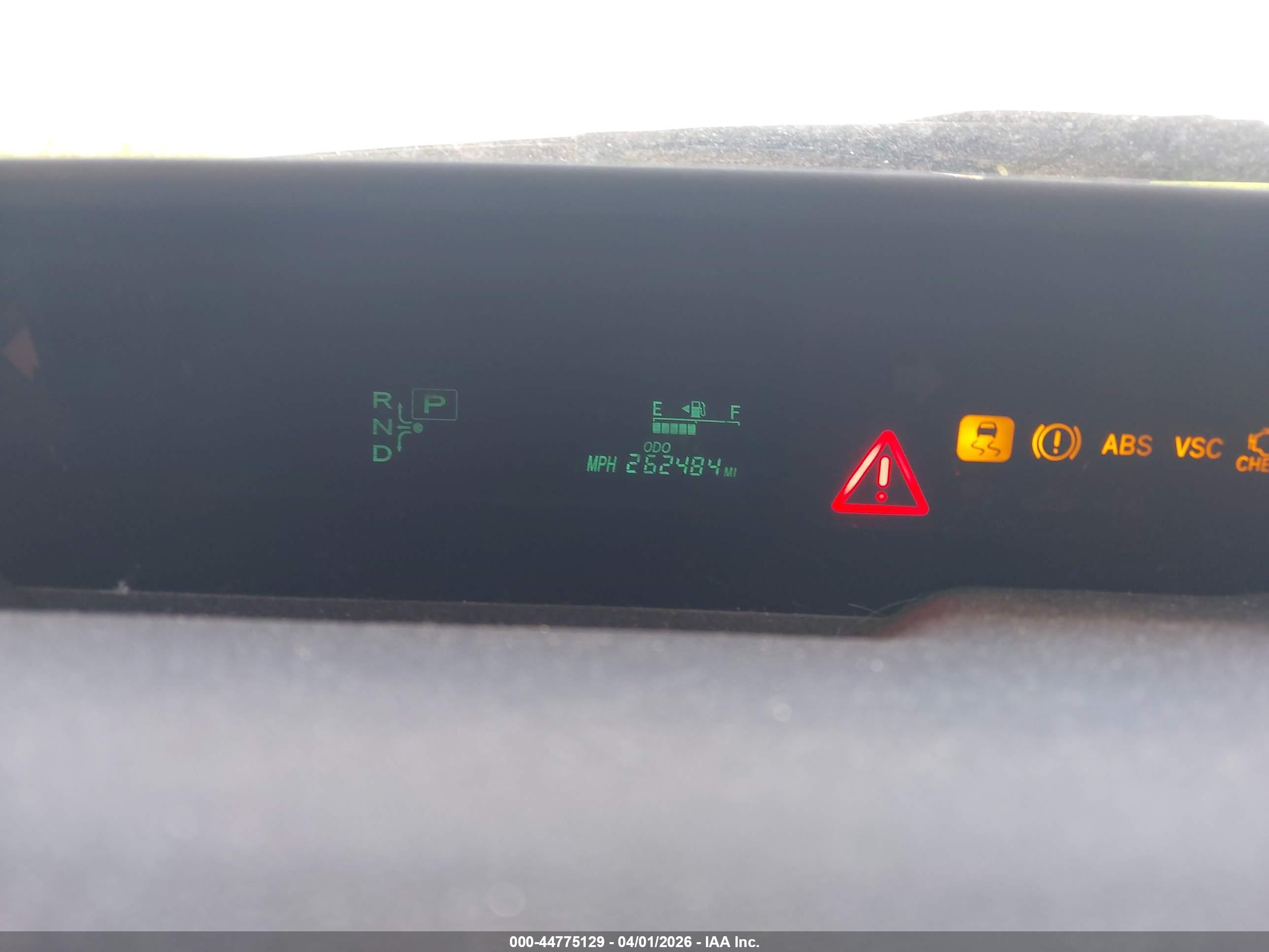 TOYOTA PRIUS image 7