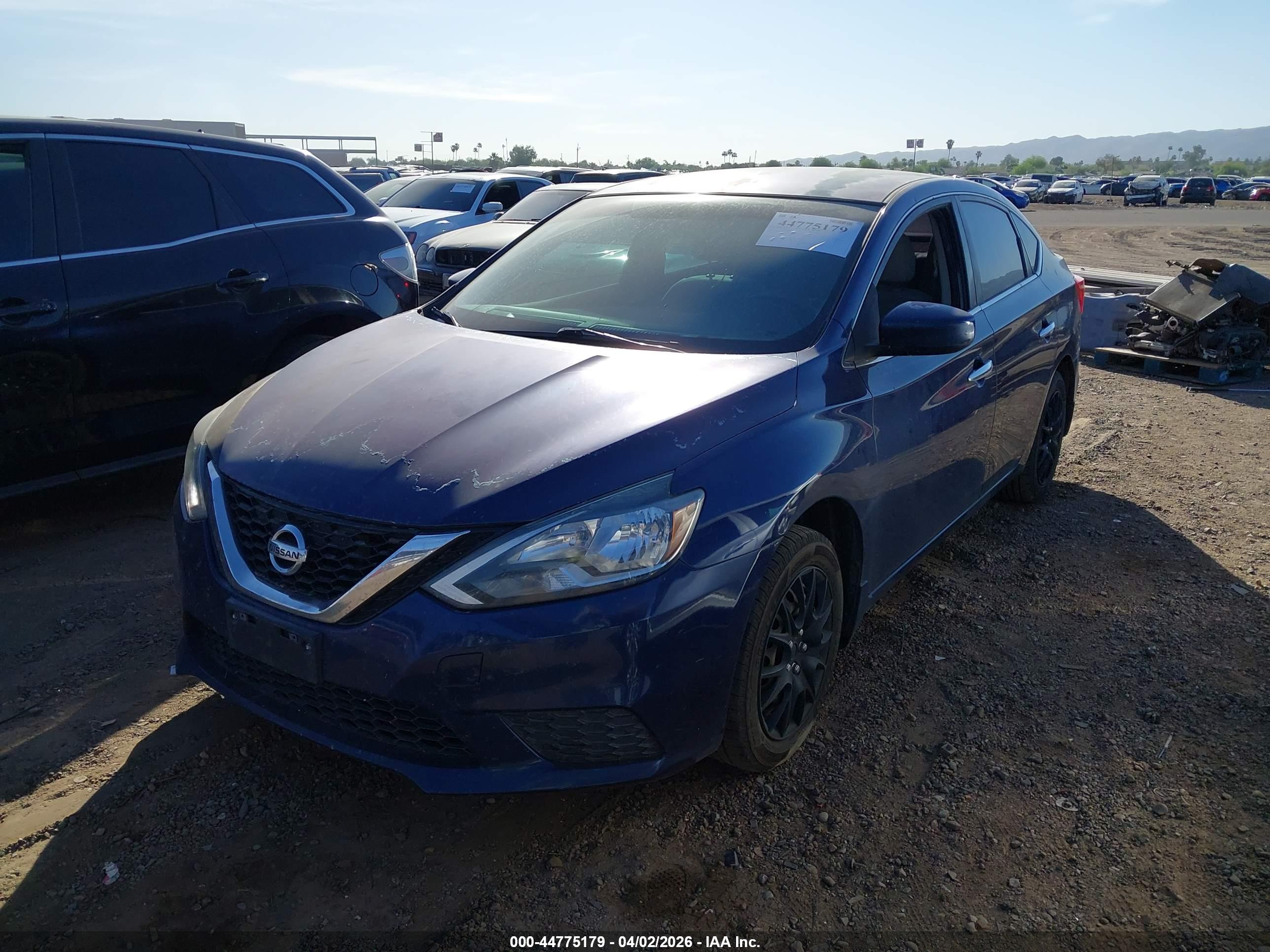 NISSAN SENTRA image 2