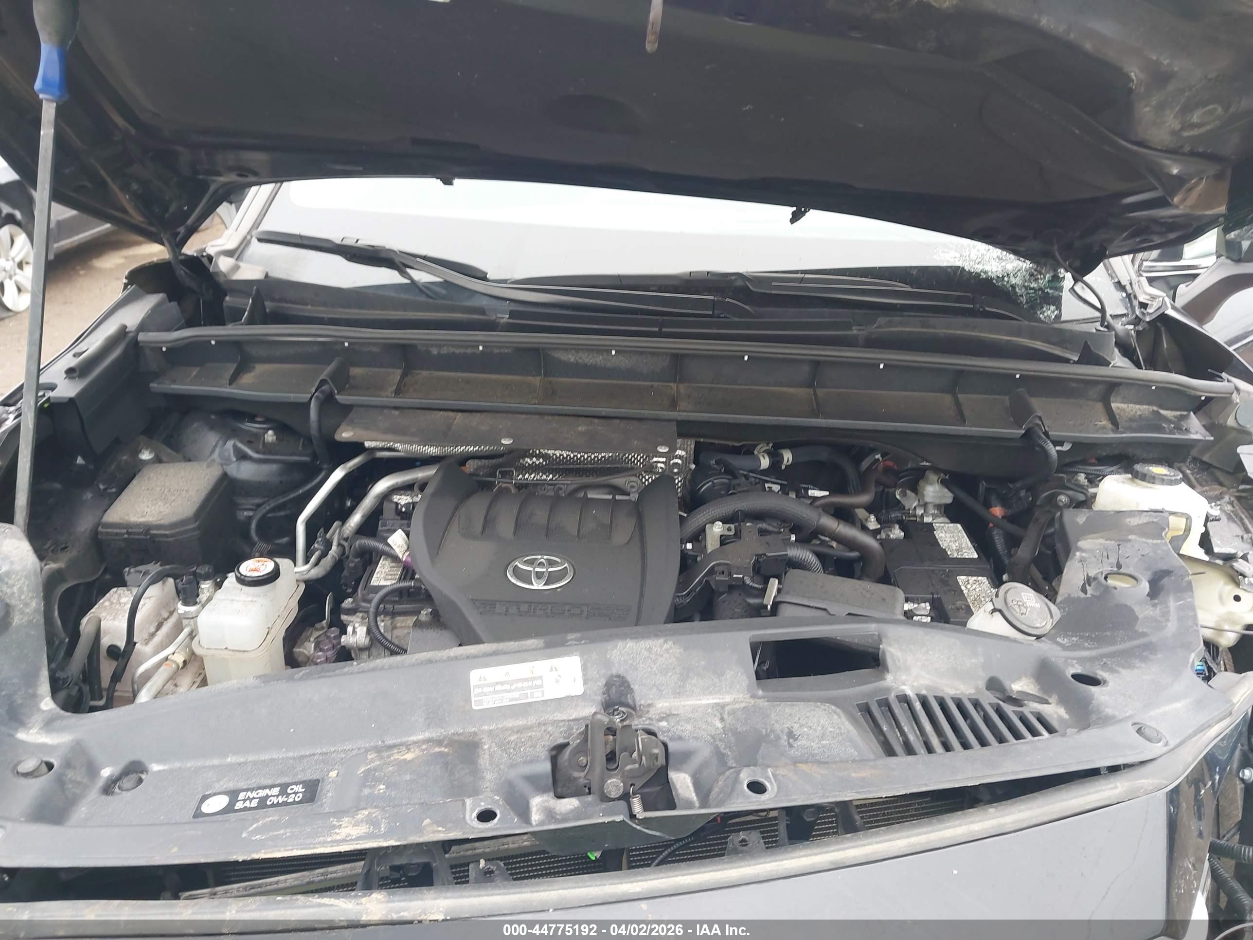 TOYOTA HIGHLANDER image 10
