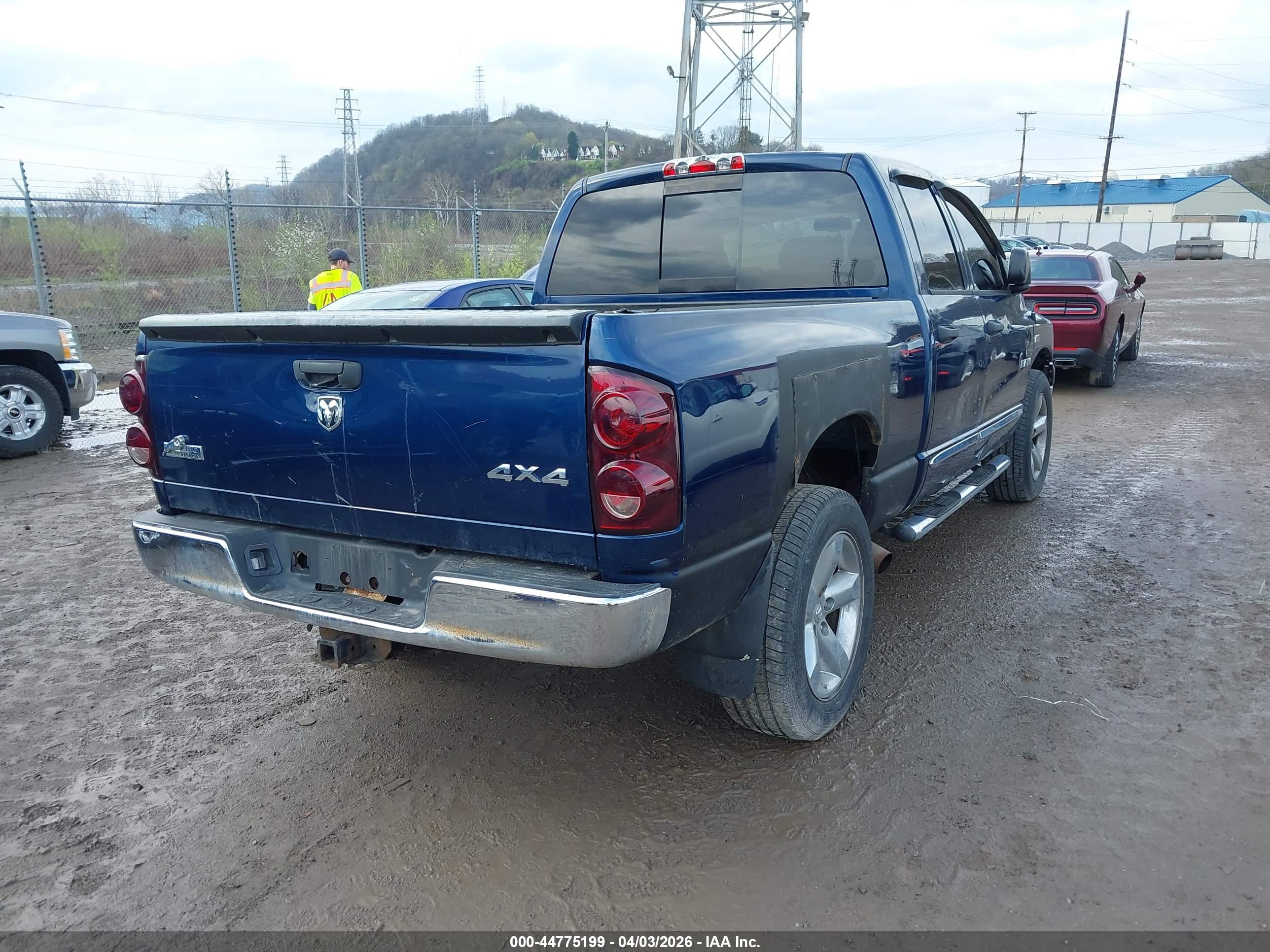 DODGE RAM image 4