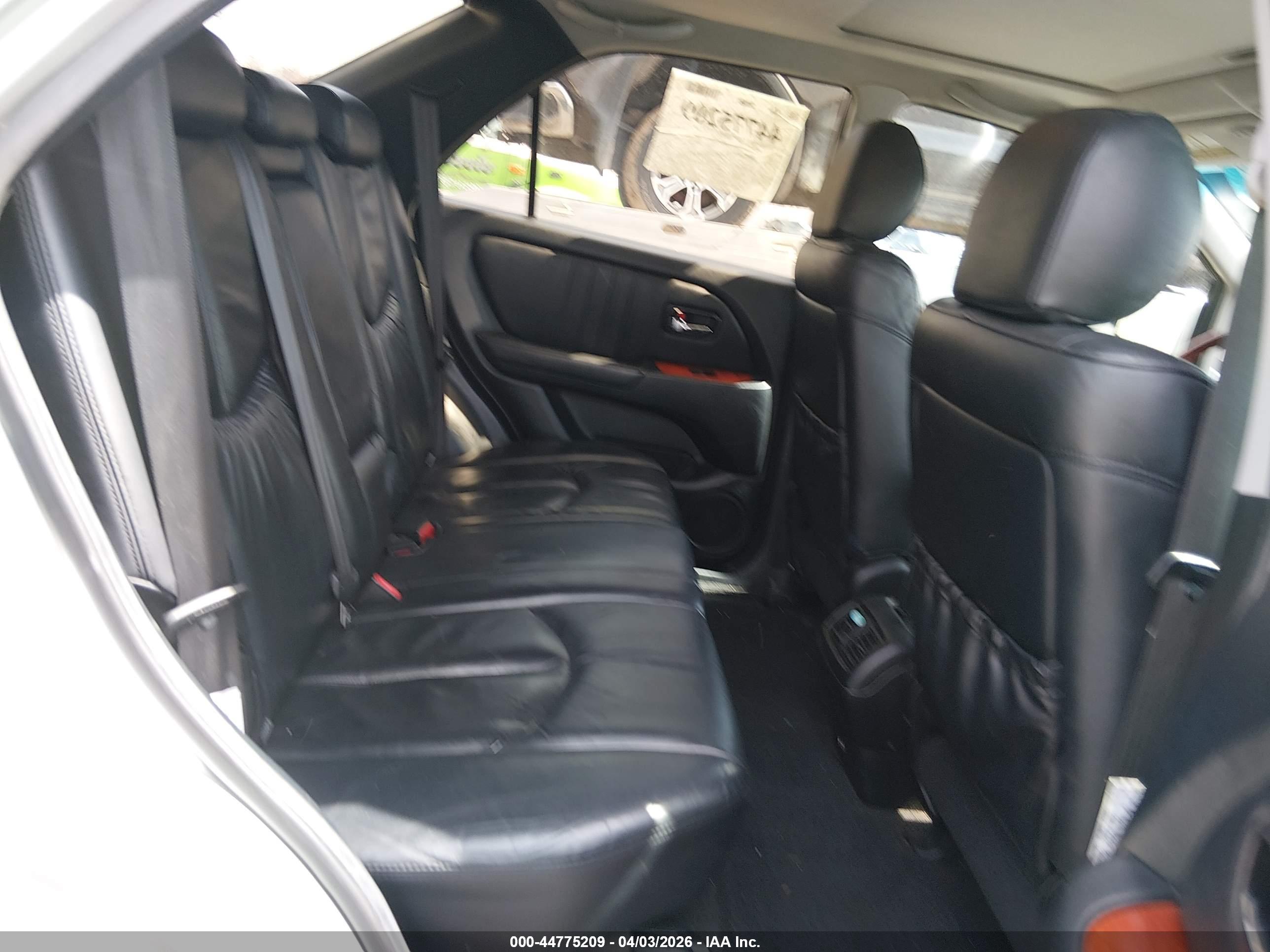LEXUS RX image 8