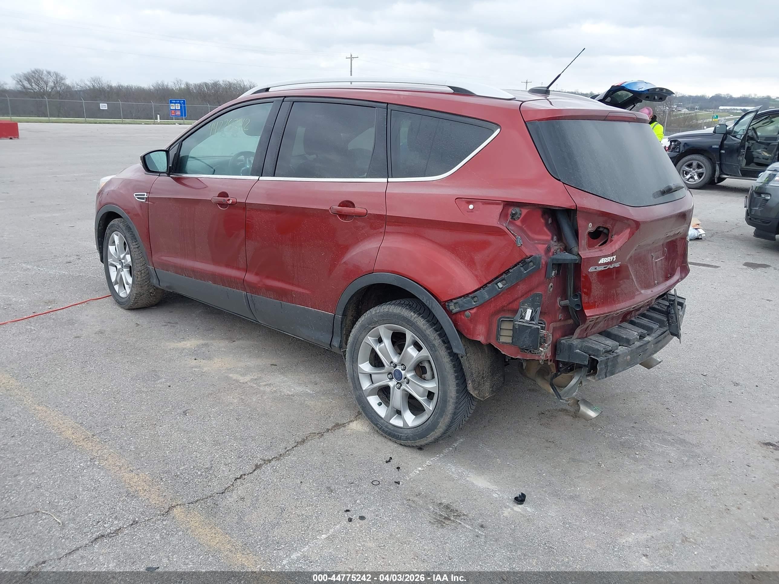 FORD ESCAPE image 3