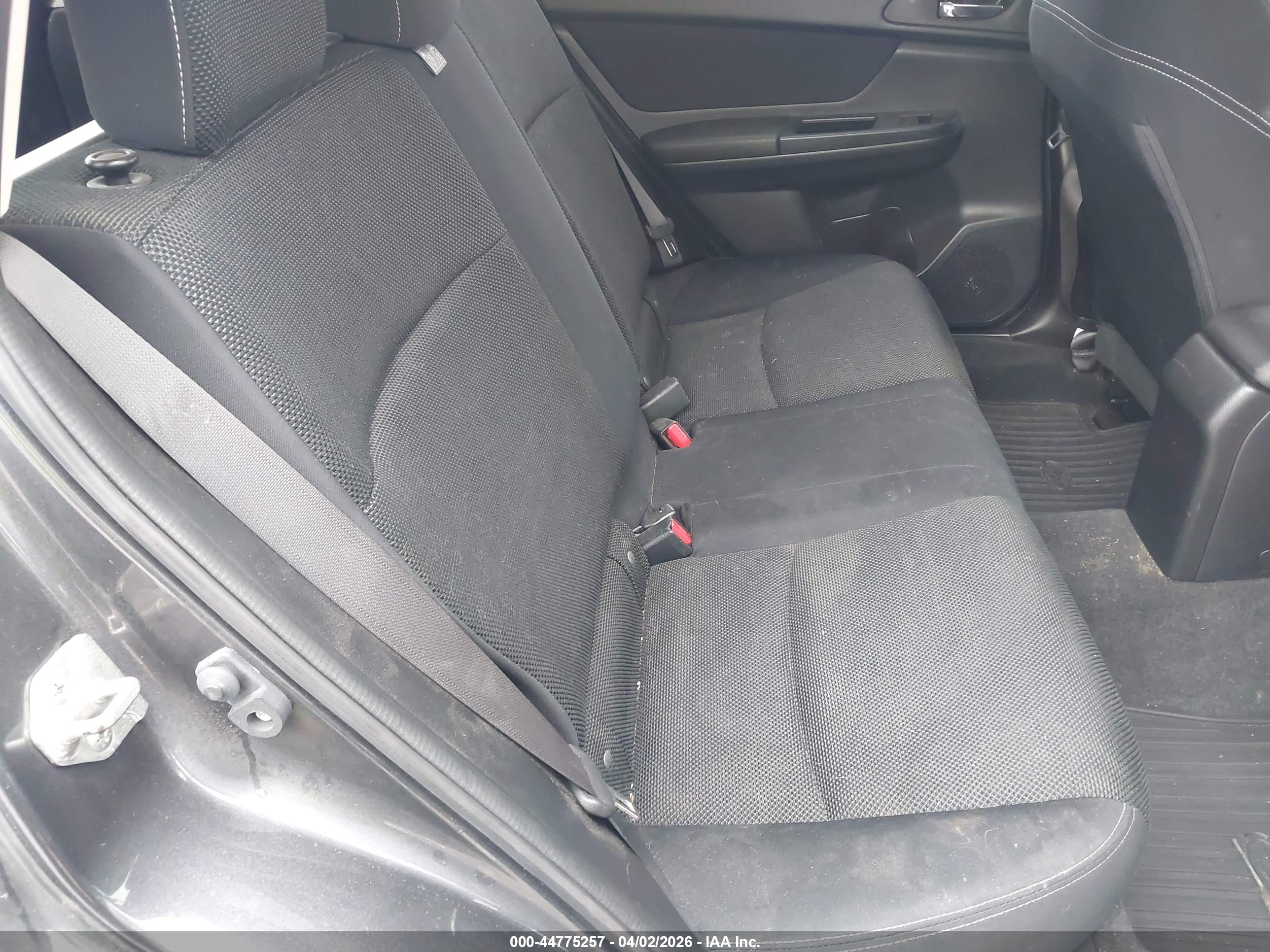 SUBARU XV image 8