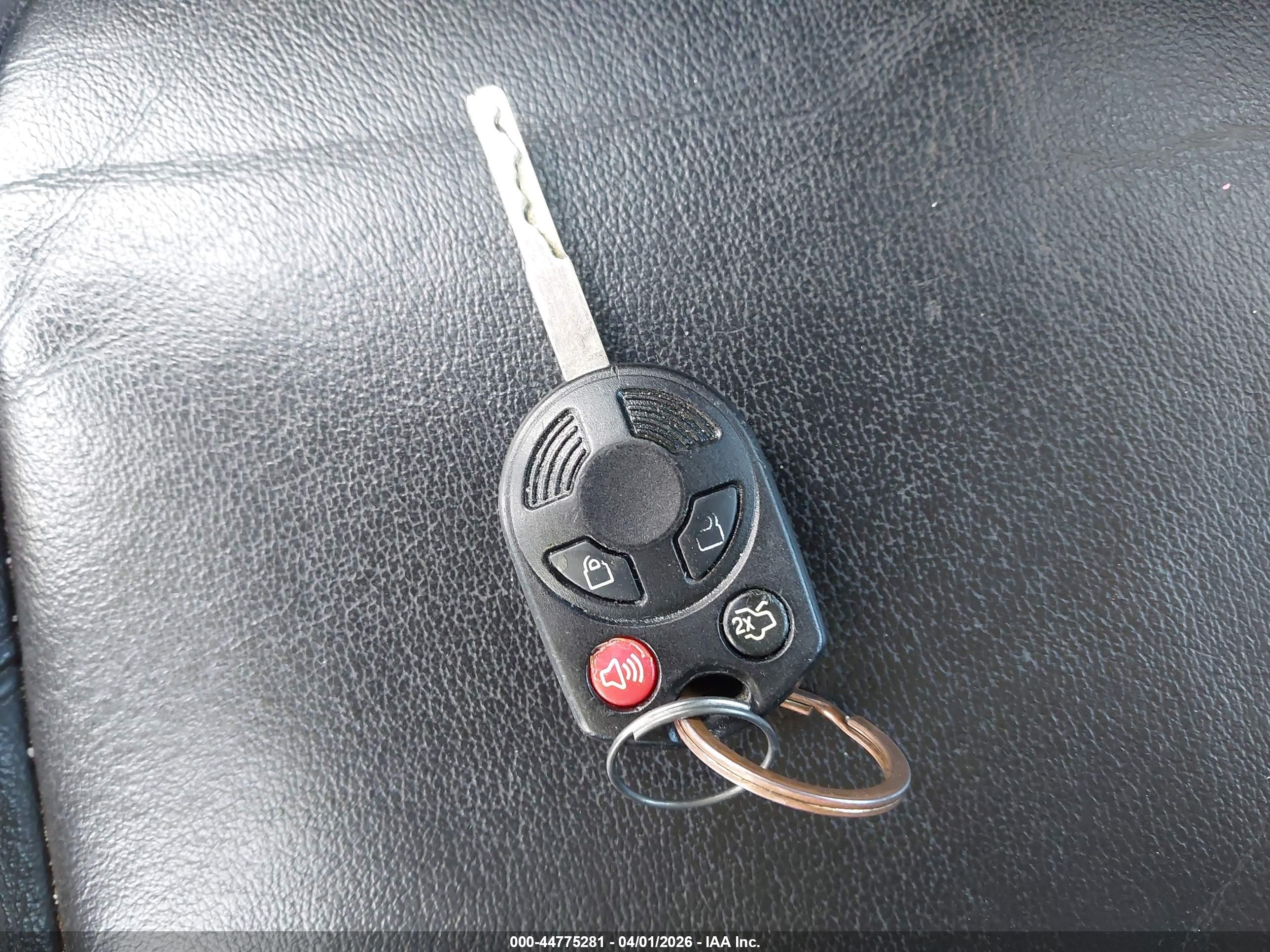 FORD ESCAPE image 11