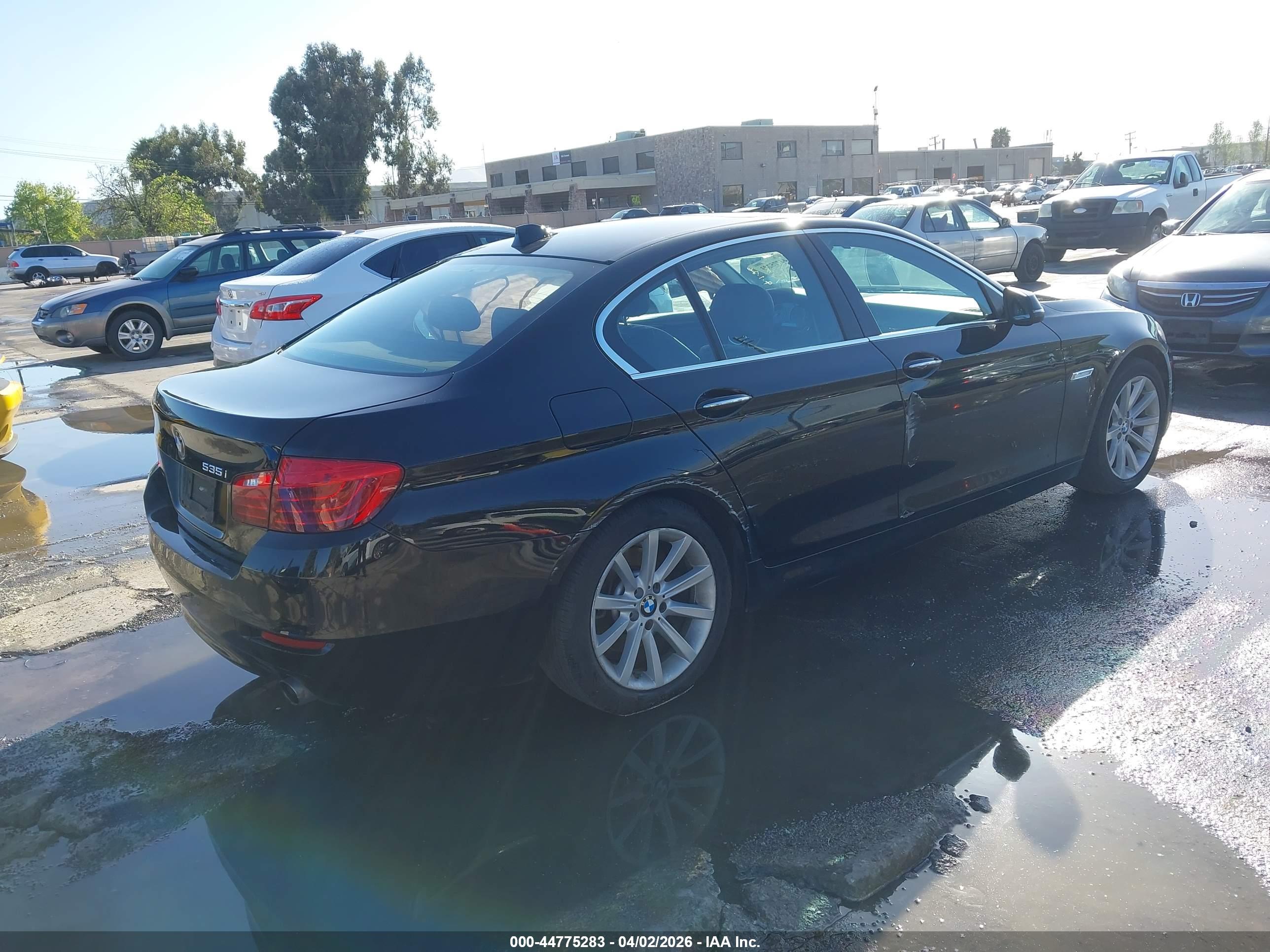 BMW 535I image 4
