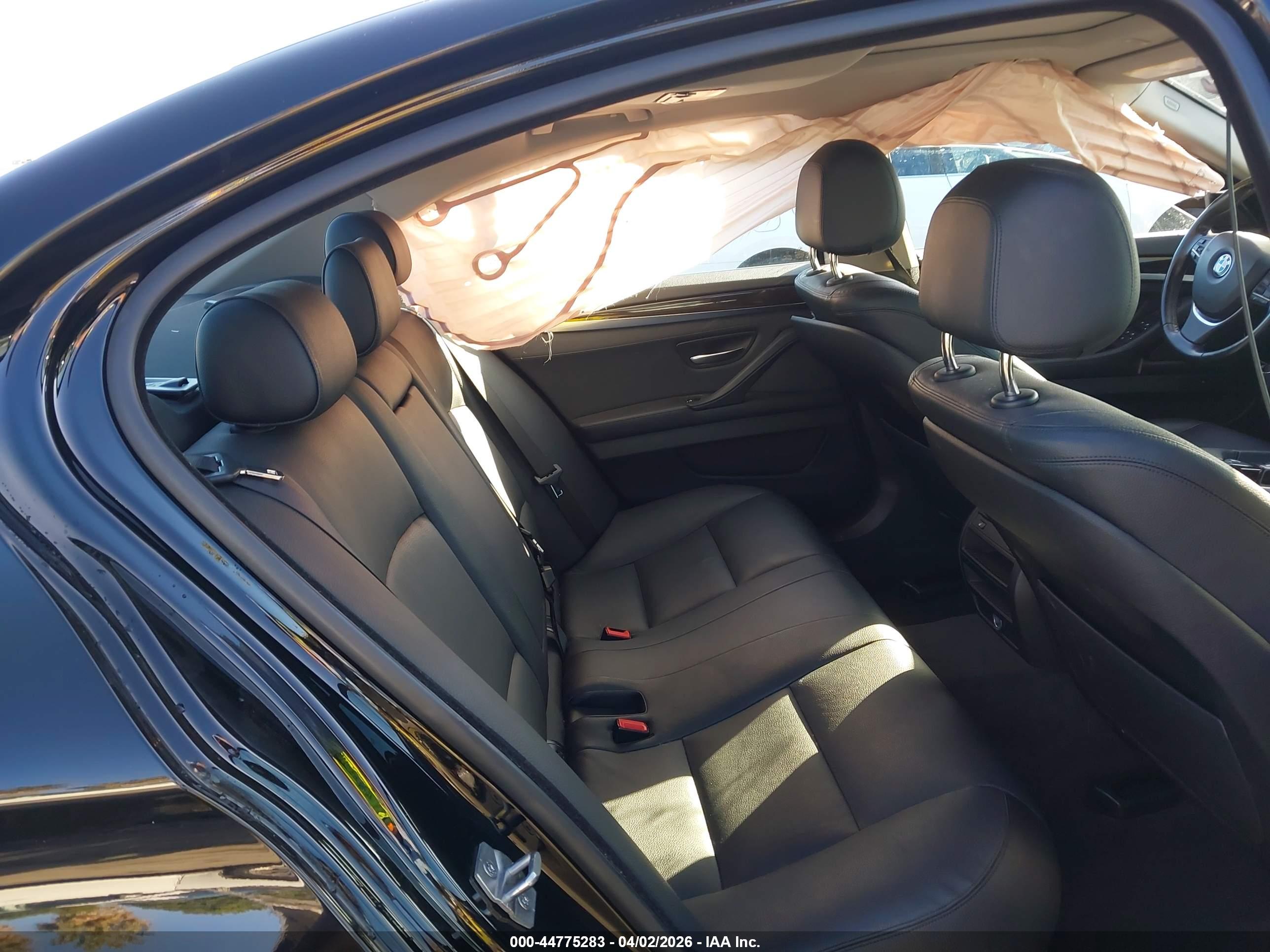 BMW 535I image 8