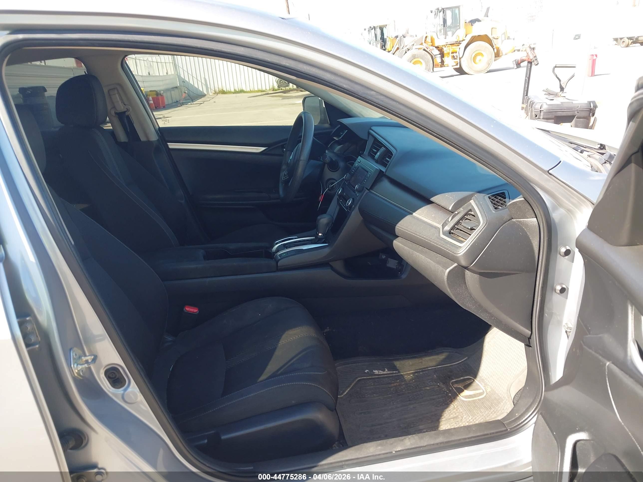HONDA CIVIC image 5