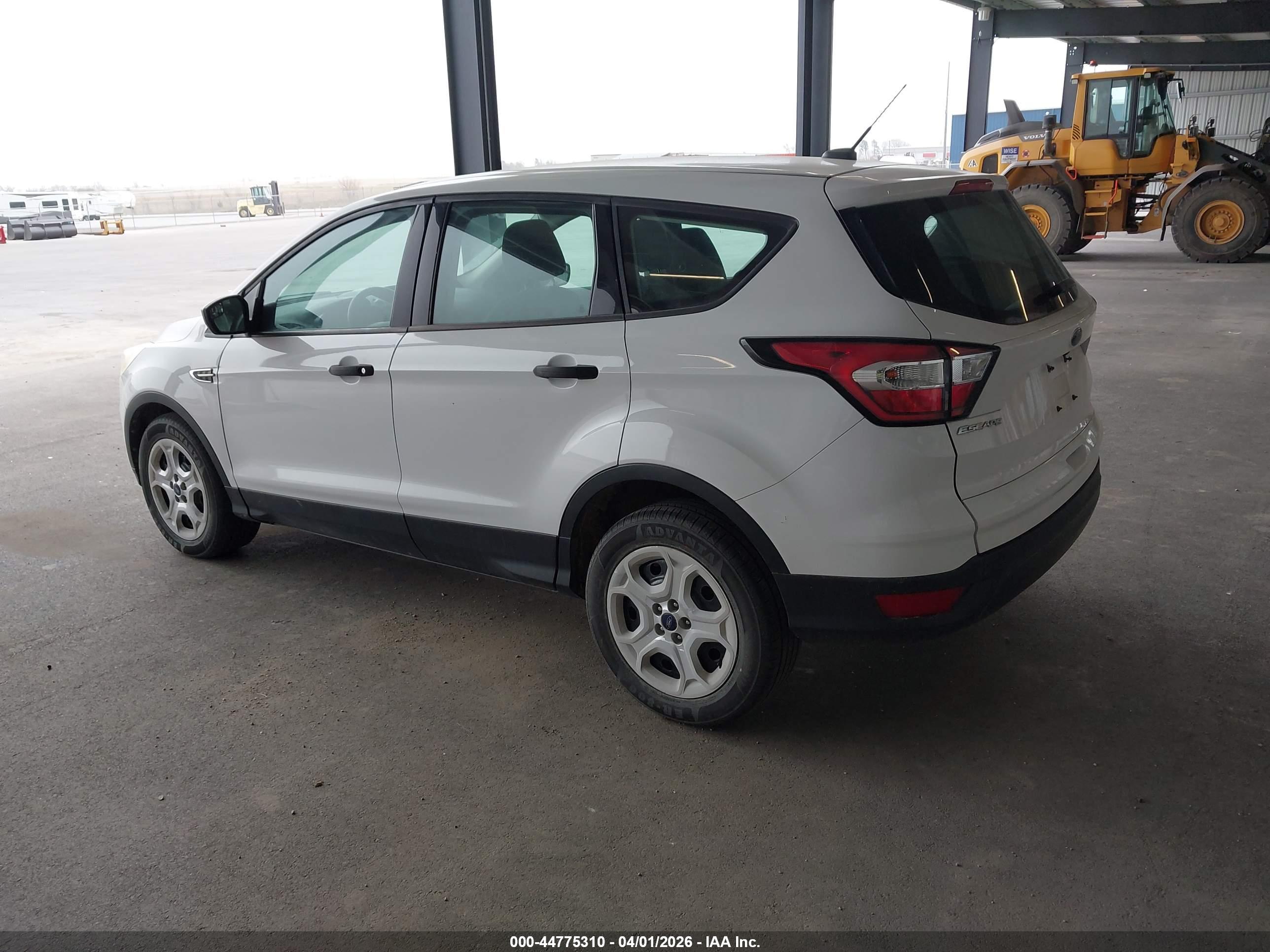 FORD ESCAPE image 3
