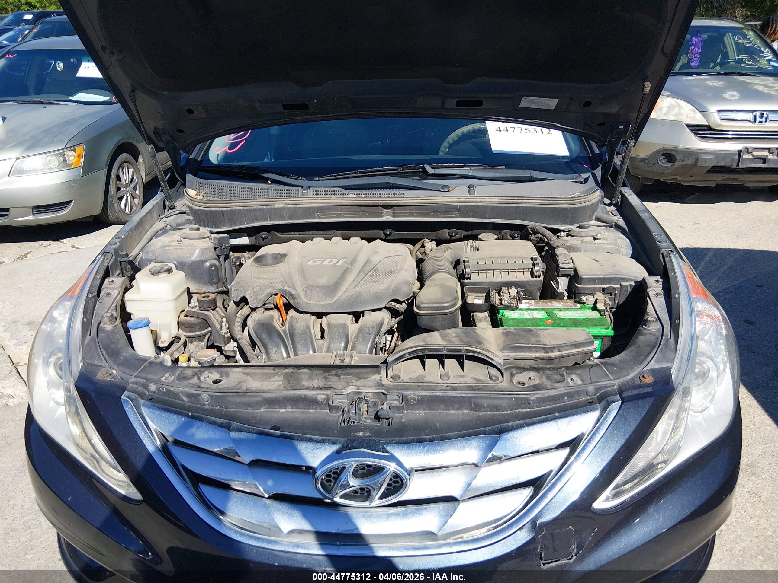 HYUNDAI SONATA image 10