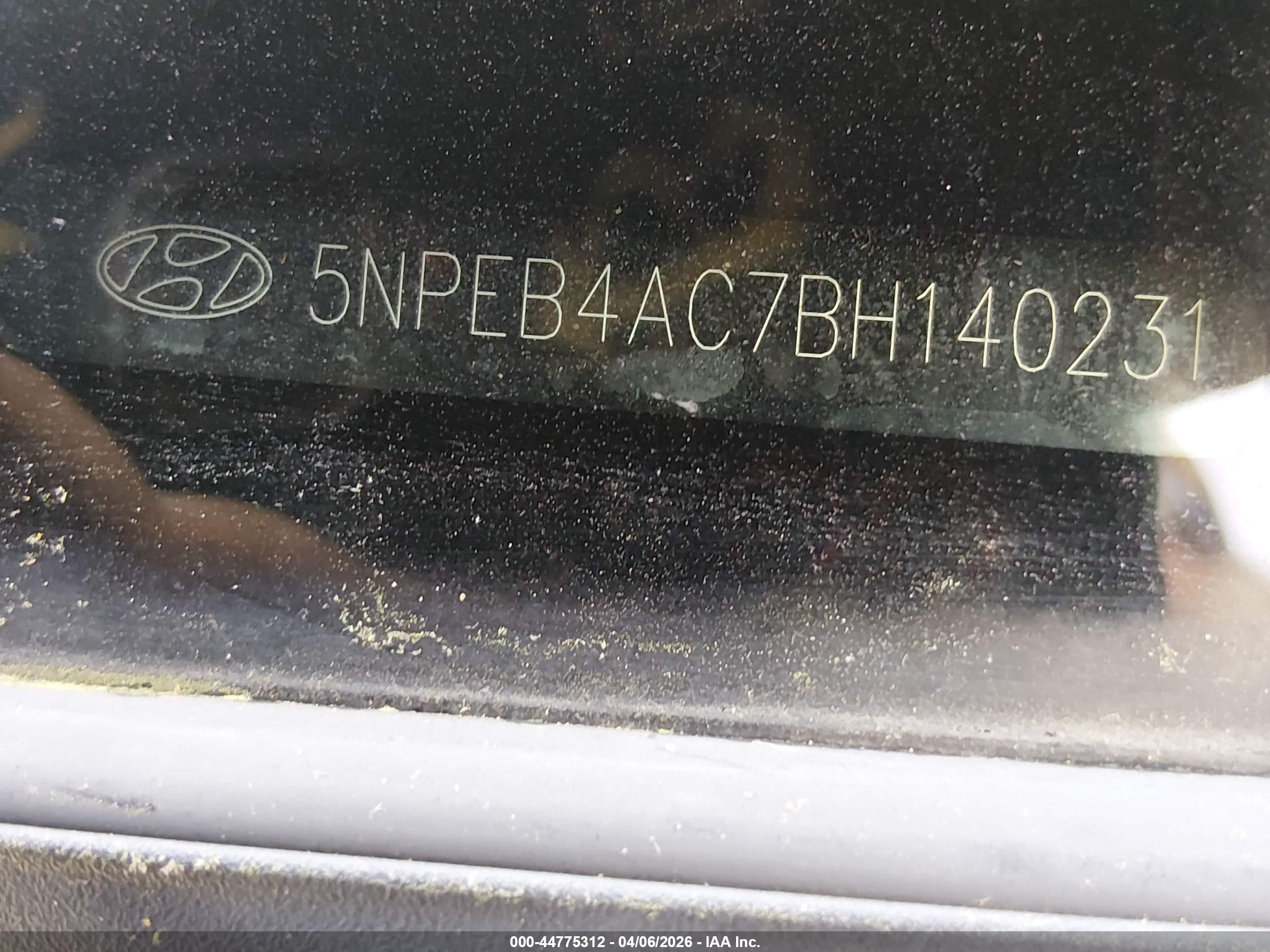 HYUNDAI SONATA image 9