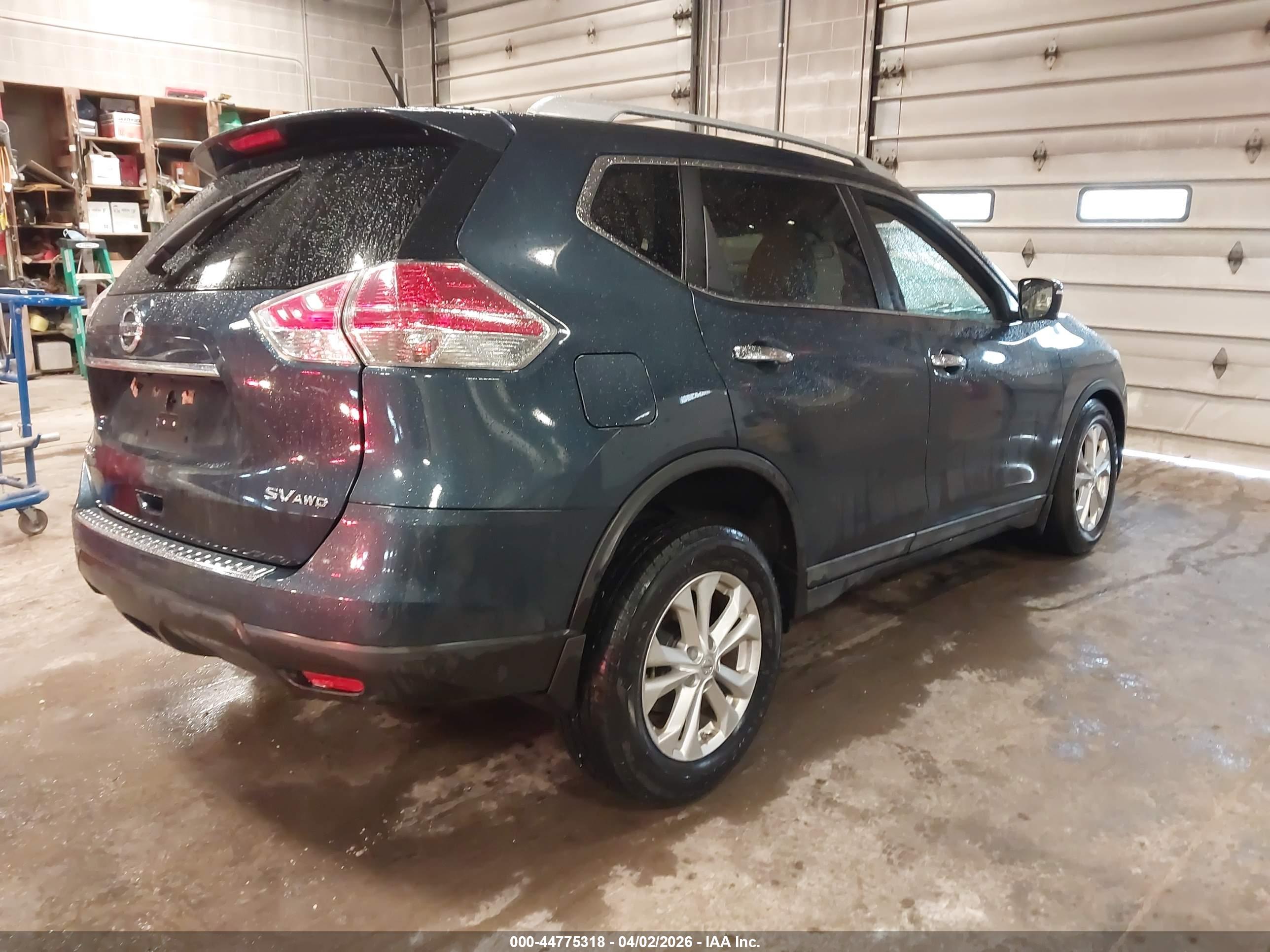 NISSAN ROGUE image 4
