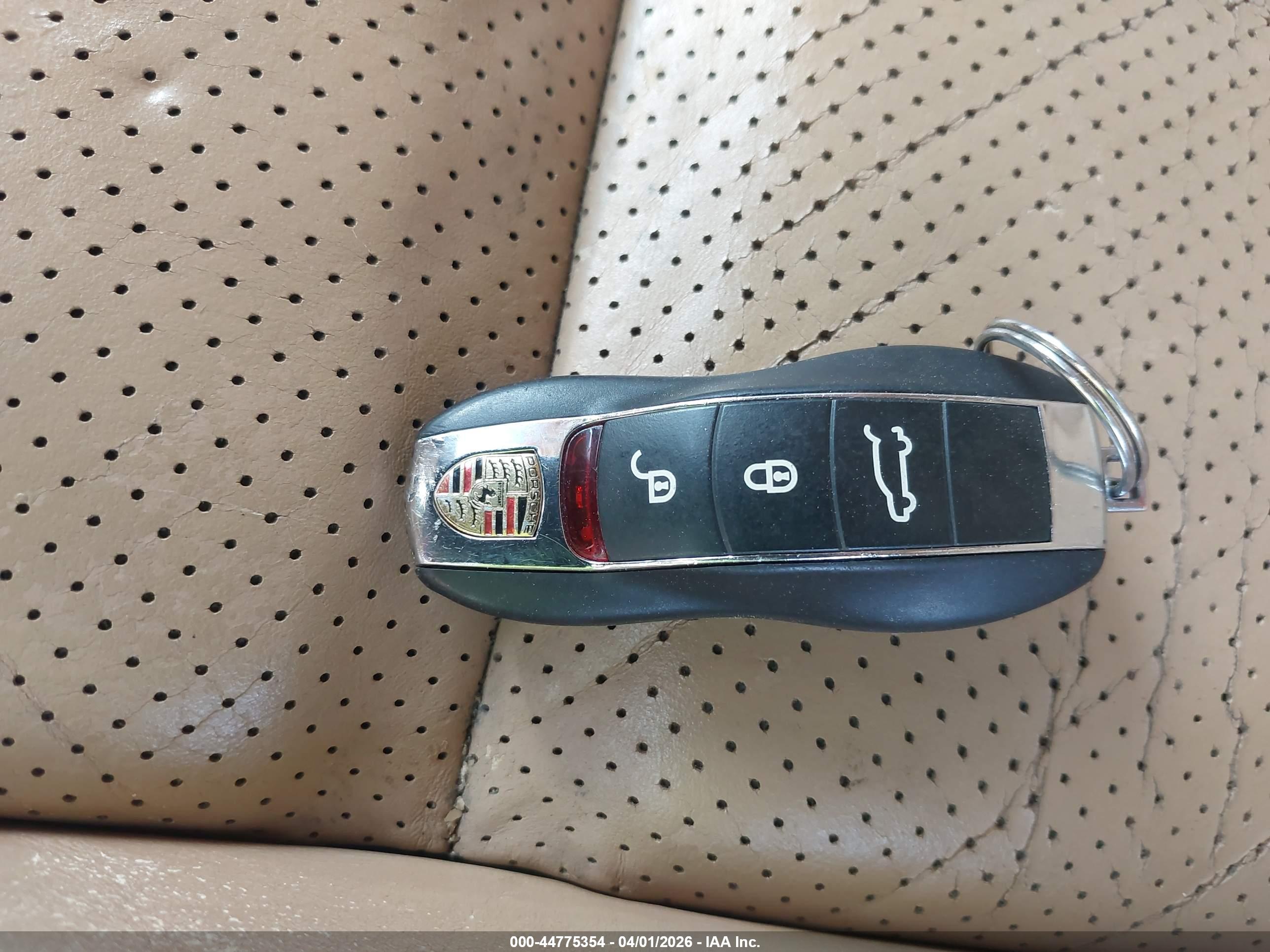 PORSCHE CAYENNE image 11