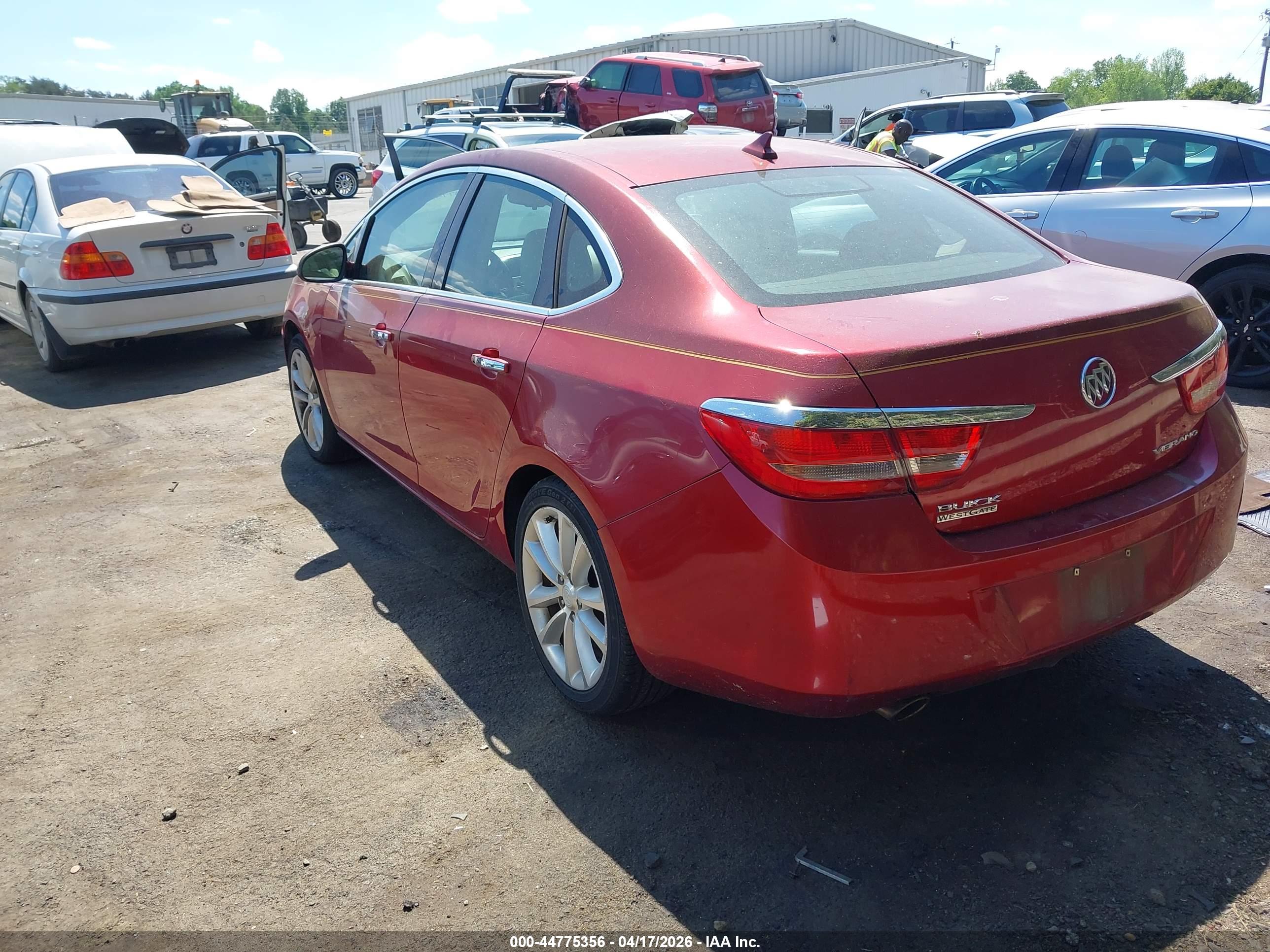 BUICK VERANO image 3