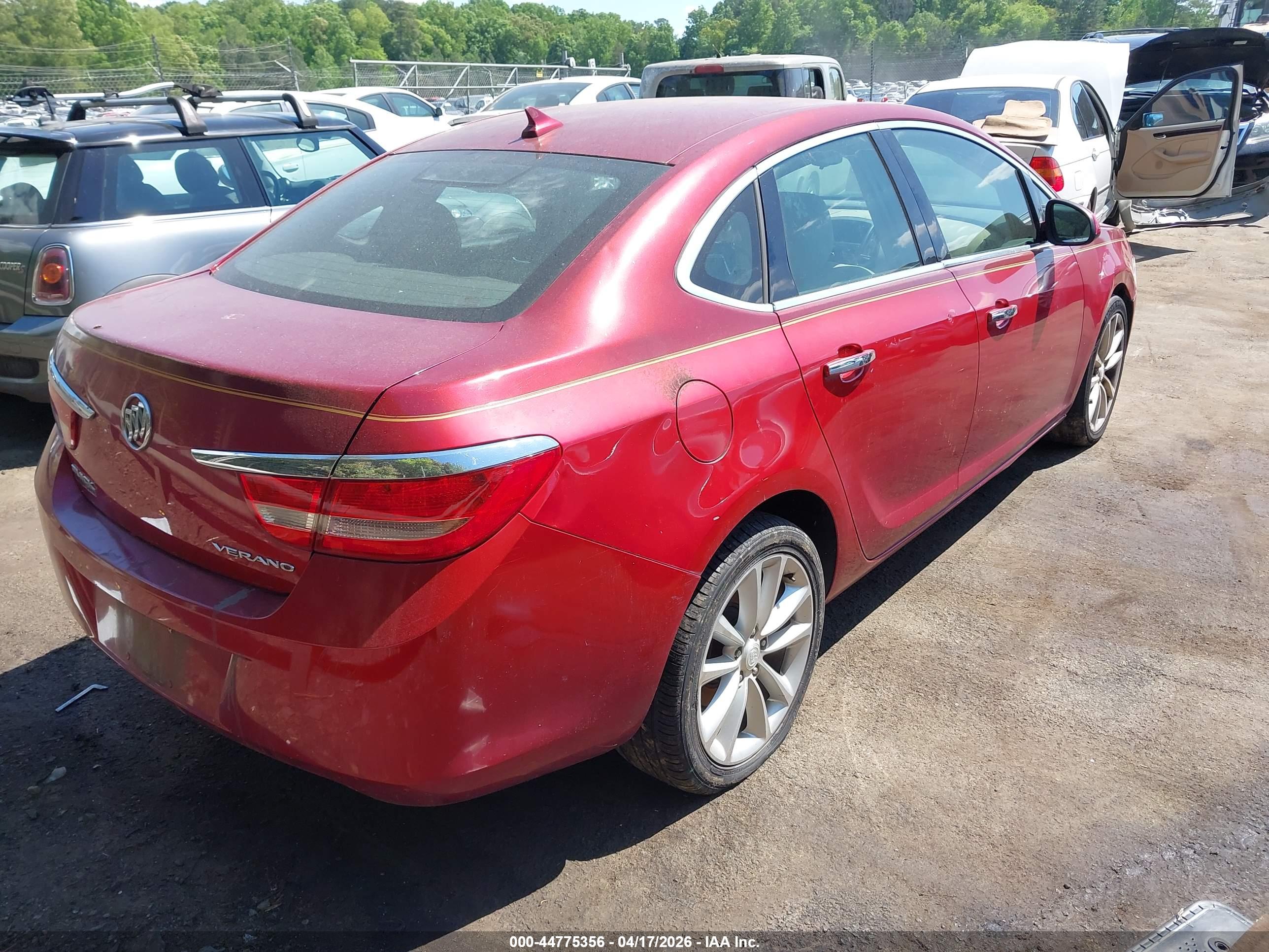 BUICK VERANO image 4