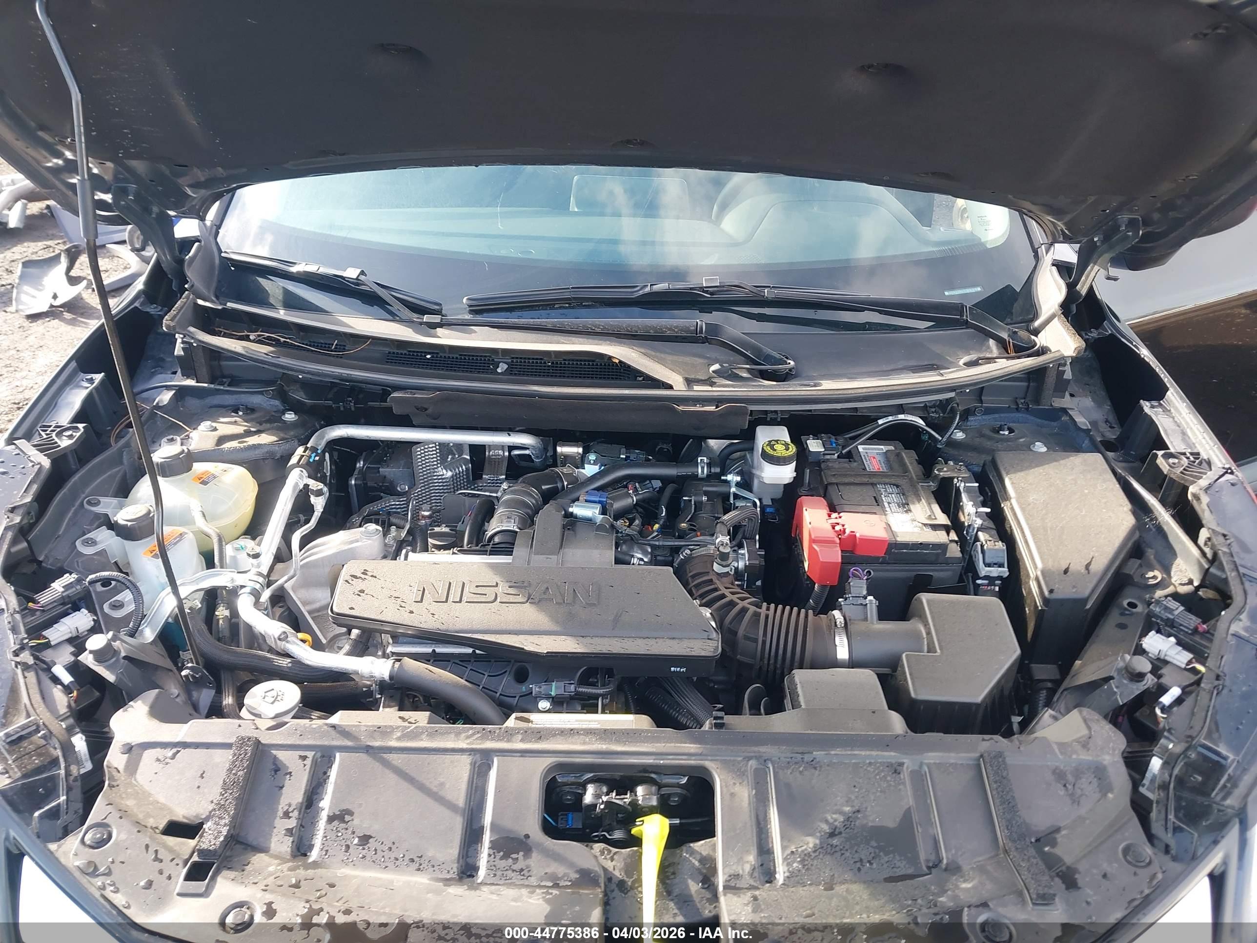 NISSAN ROGUE image 10