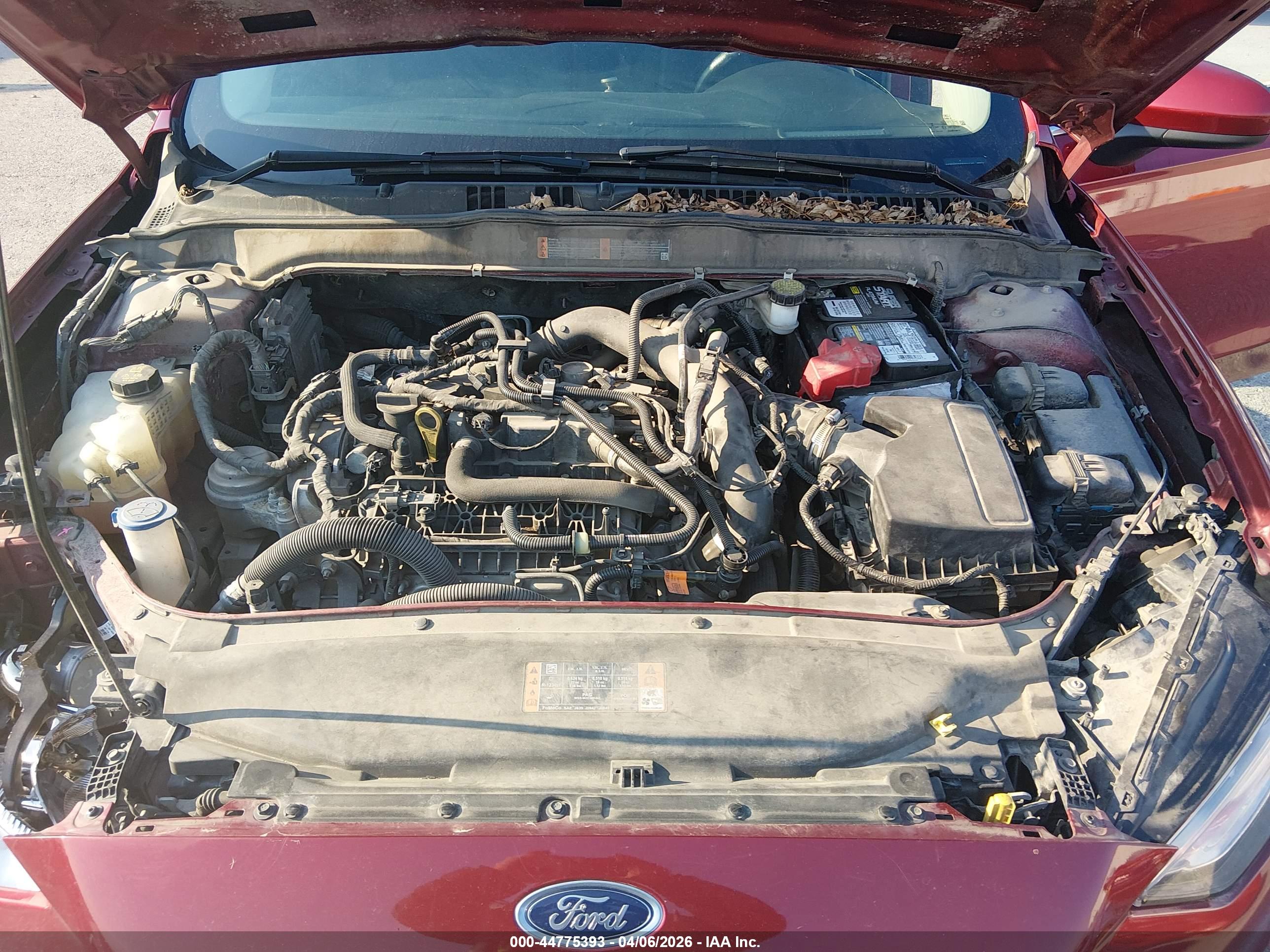 FORD FUSION image 10
