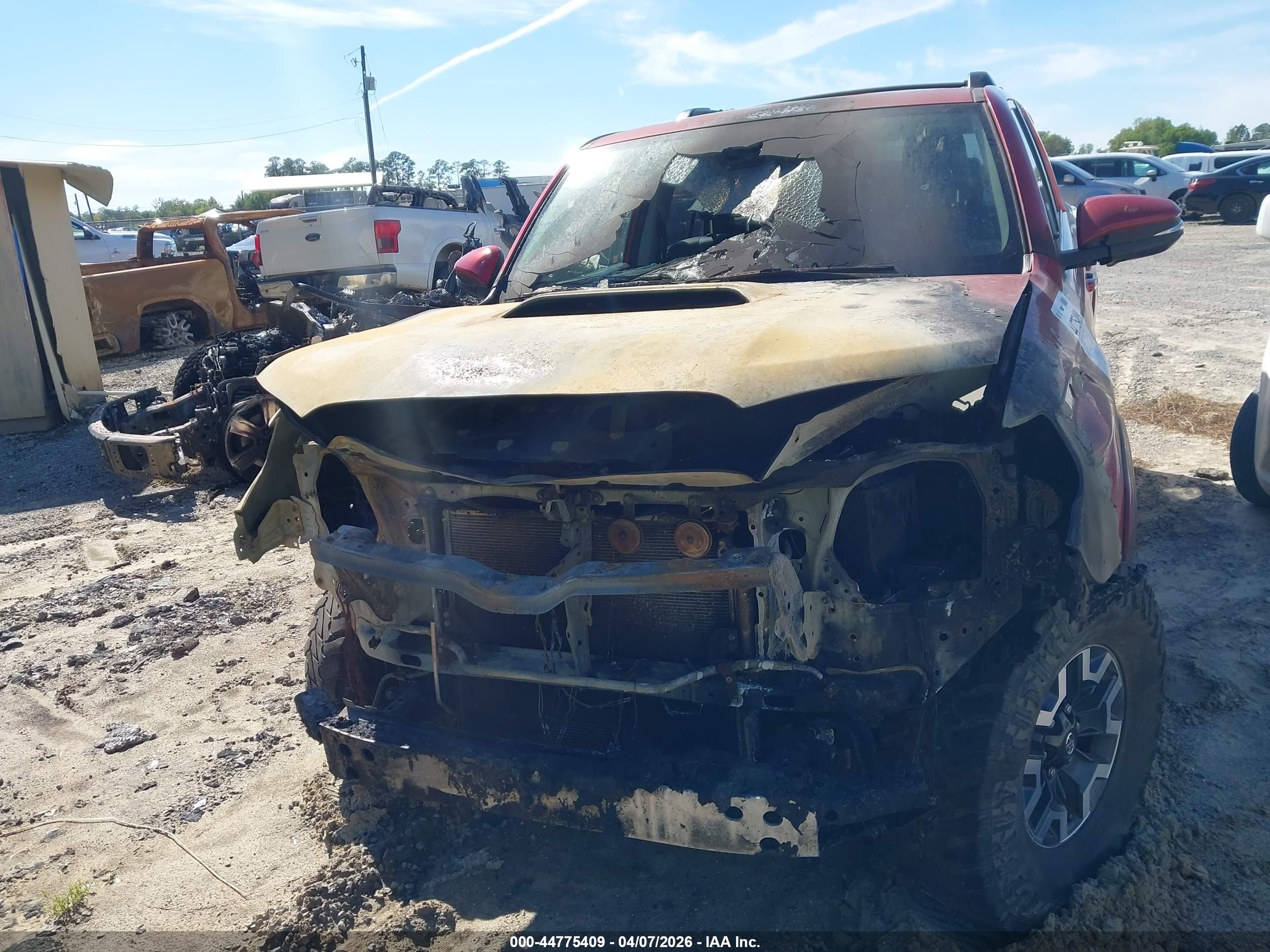 TOYOTA 4RUNNER image 6