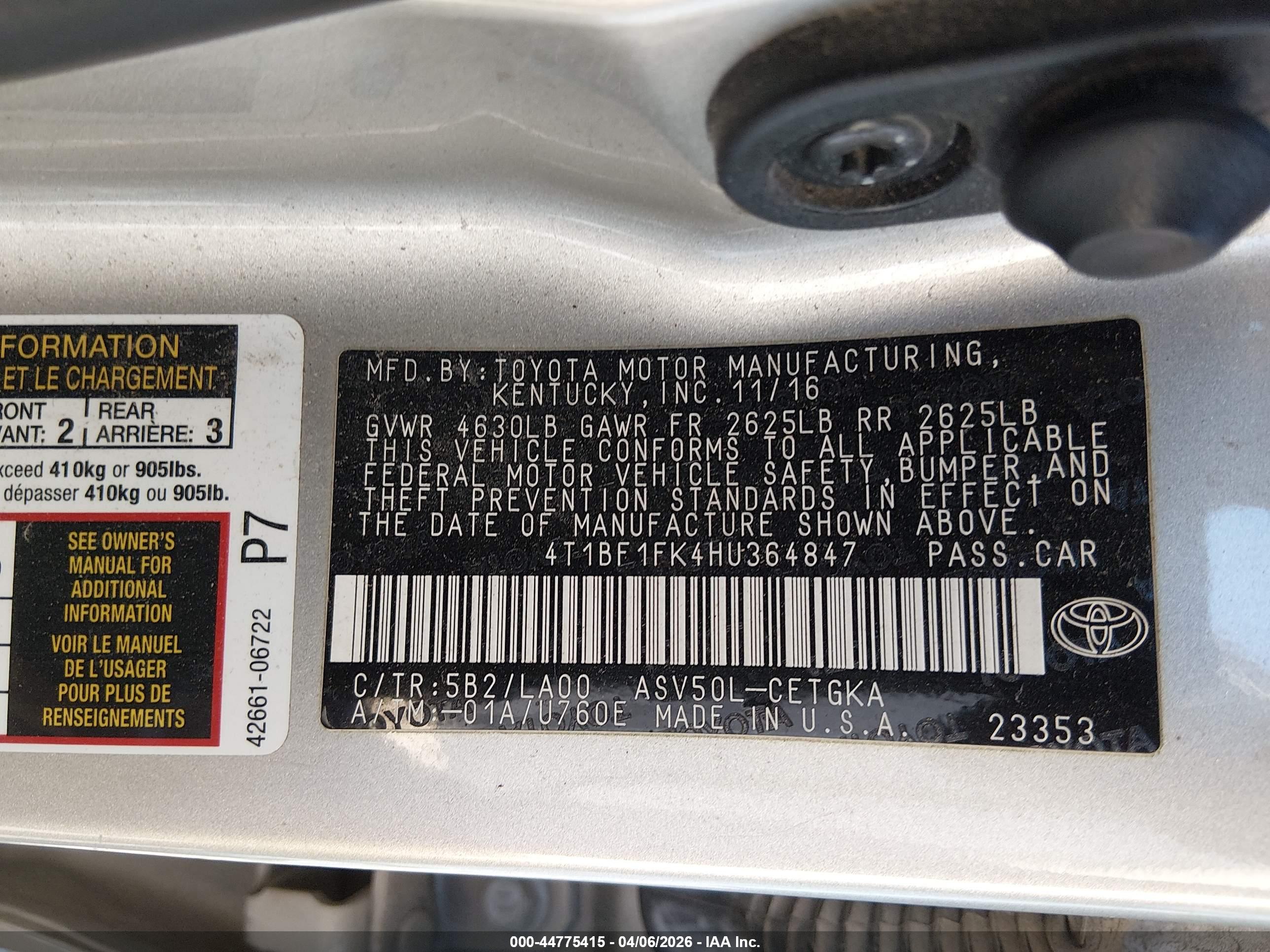 TOYOTA CAMRY image 9