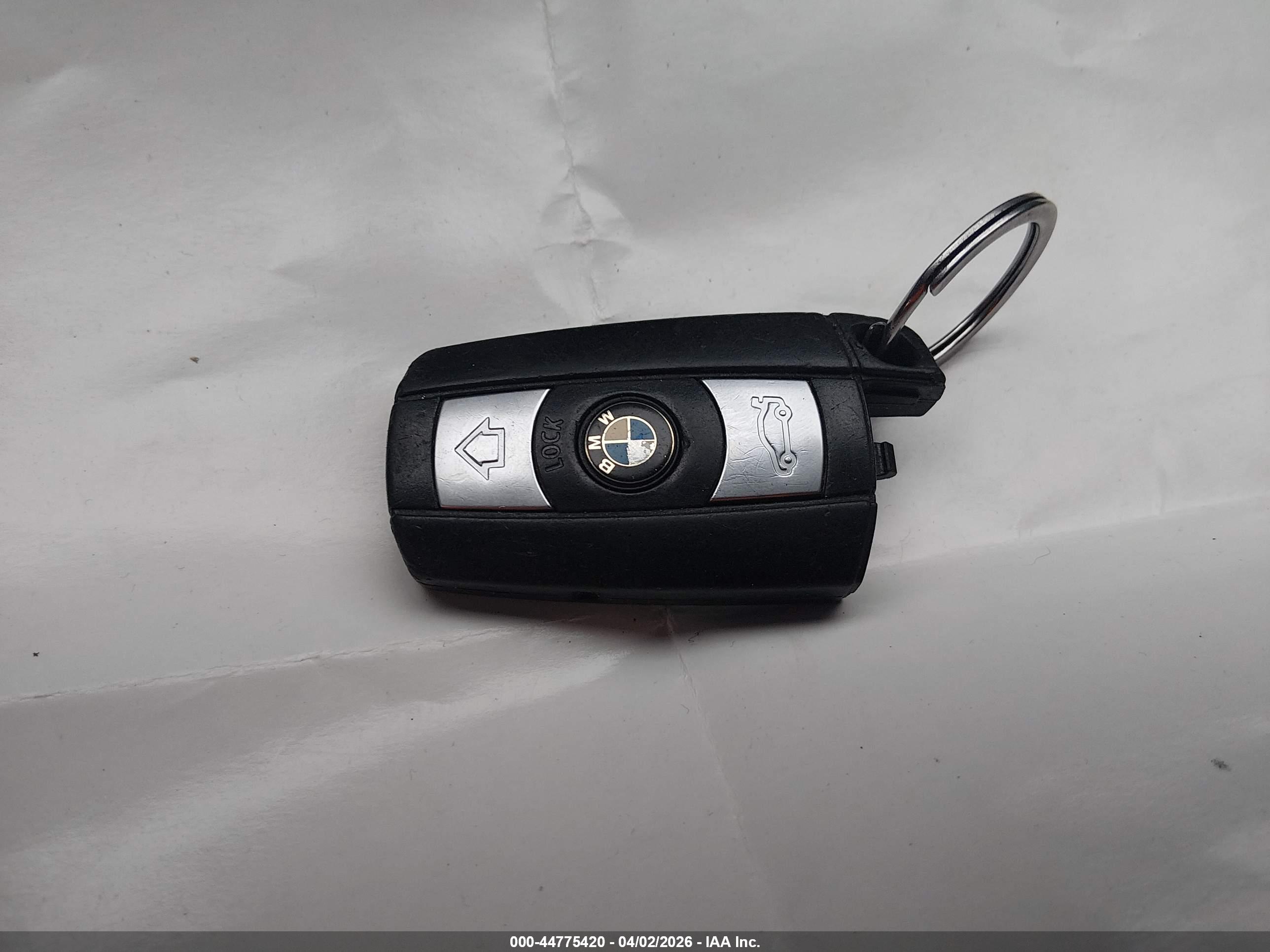 BMW 328I image 11