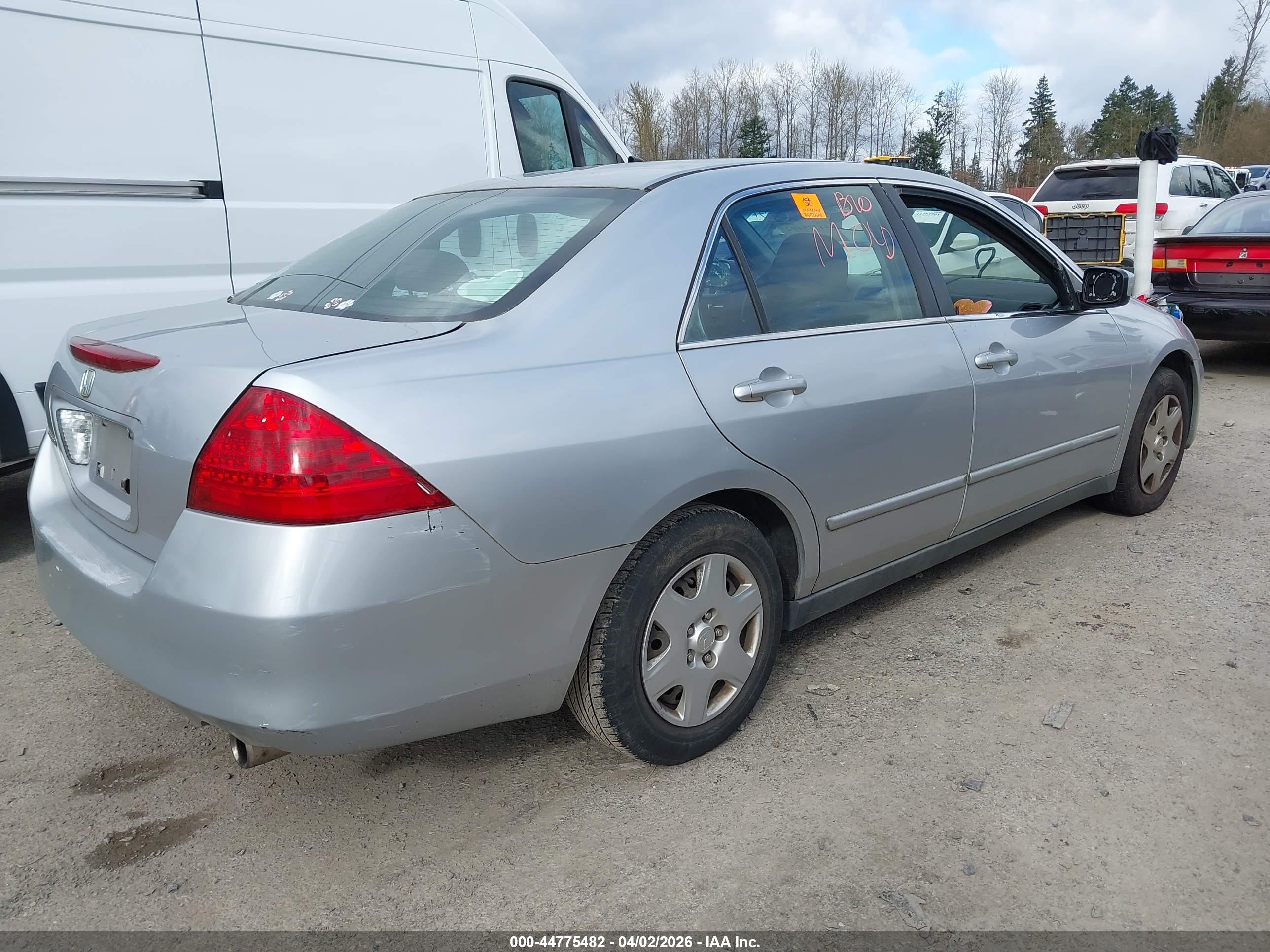 HONDA ACCORD image 4