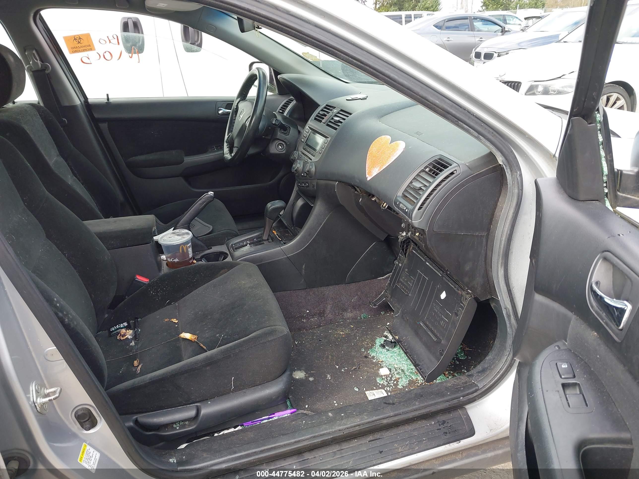 HONDA ACCORD image 5