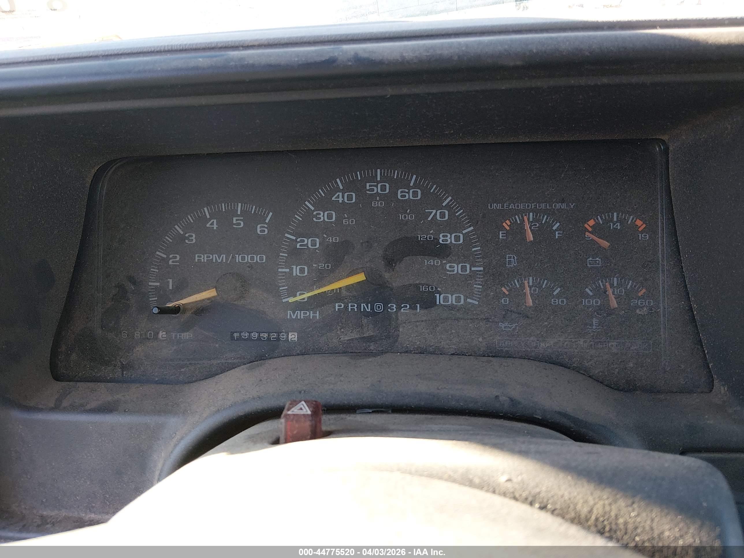 CHEVROLET TAHOE image 7