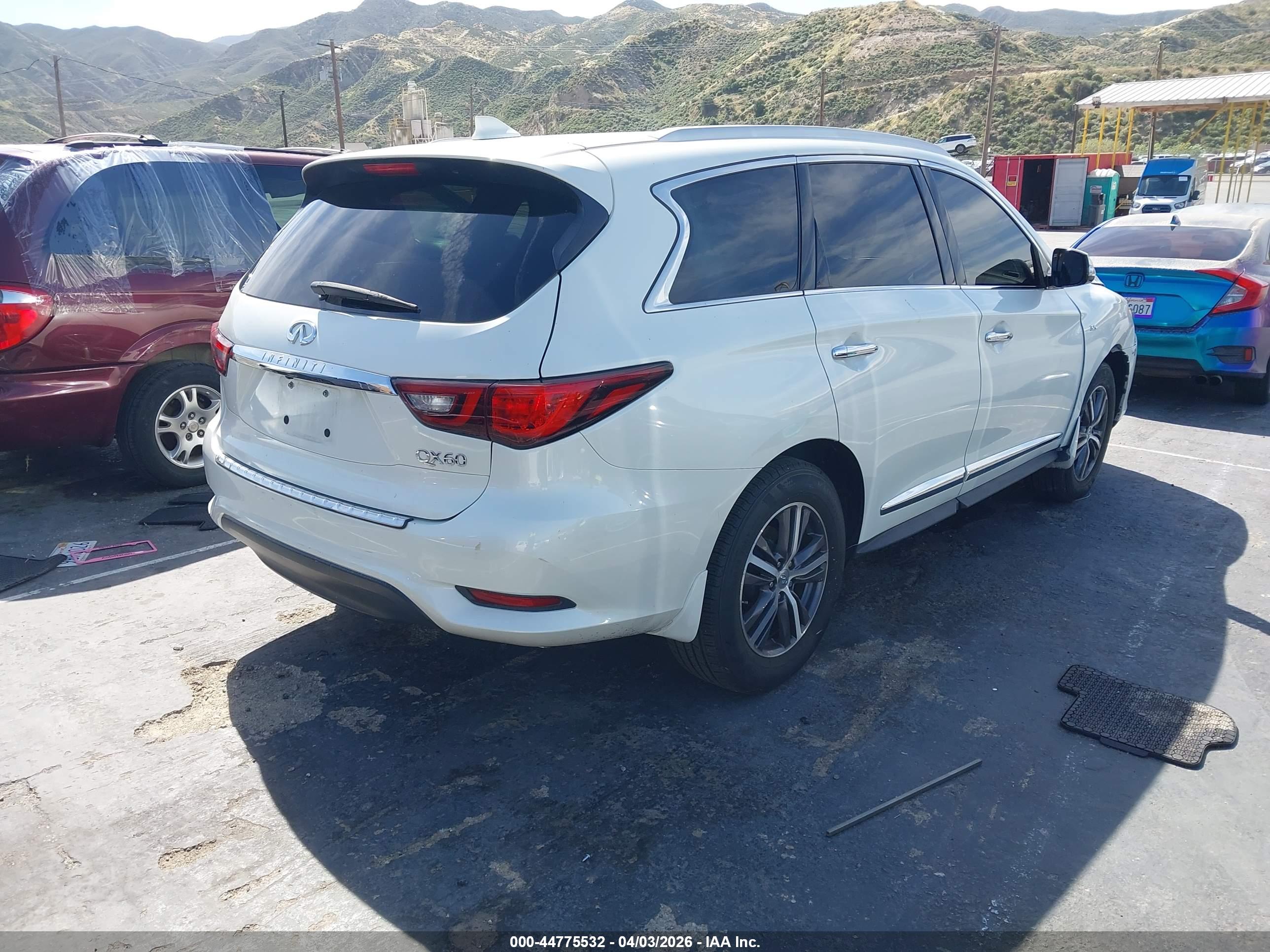 INFINITI QX60 image 4