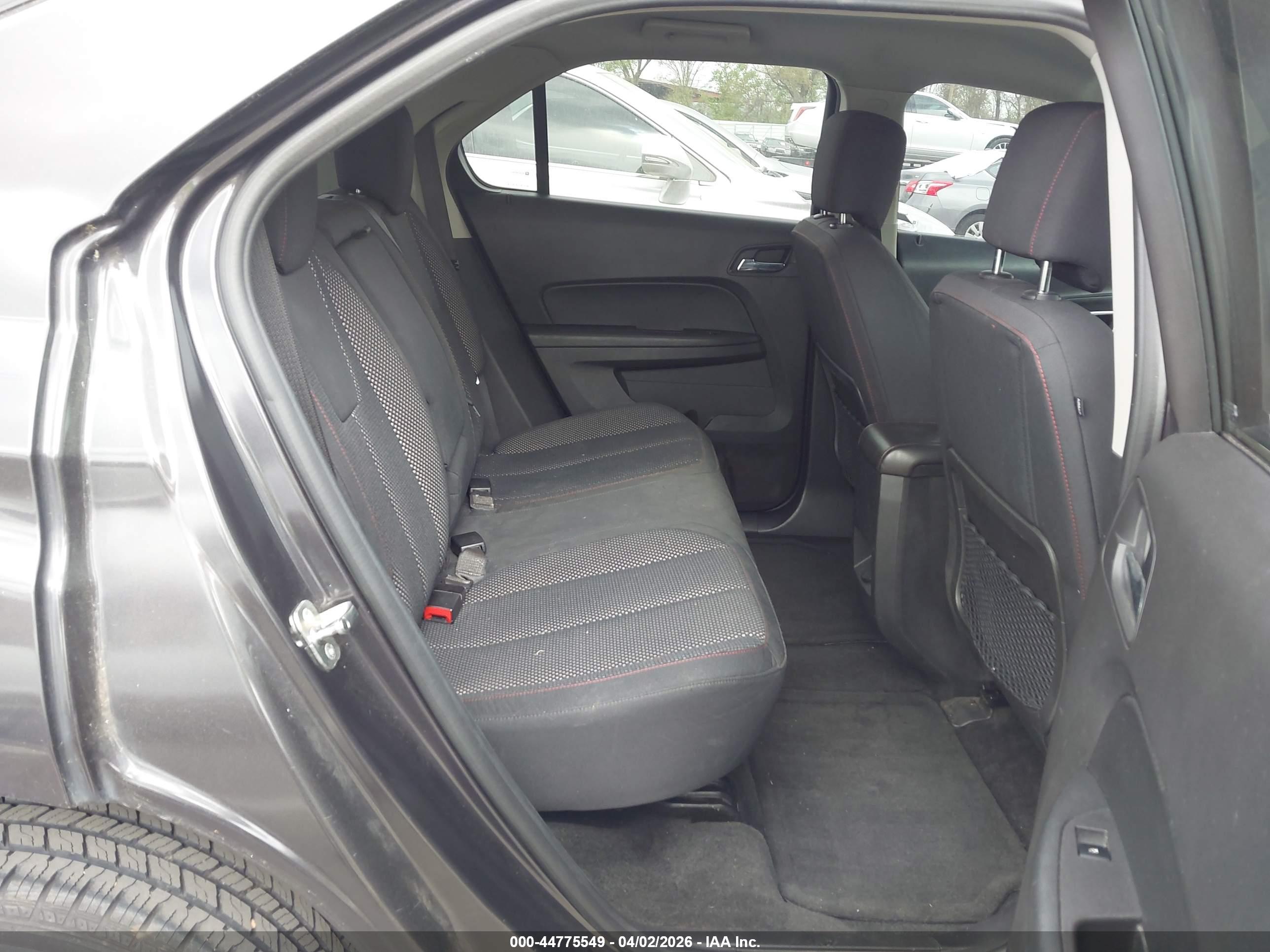 CHEVROLET EQUINOX image 8