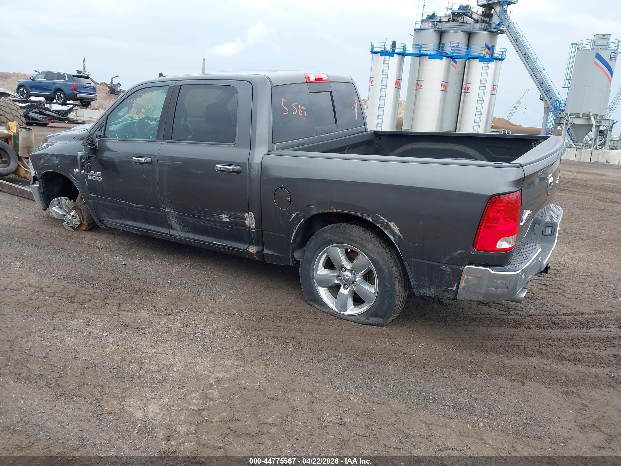 RAM 1500 image 3