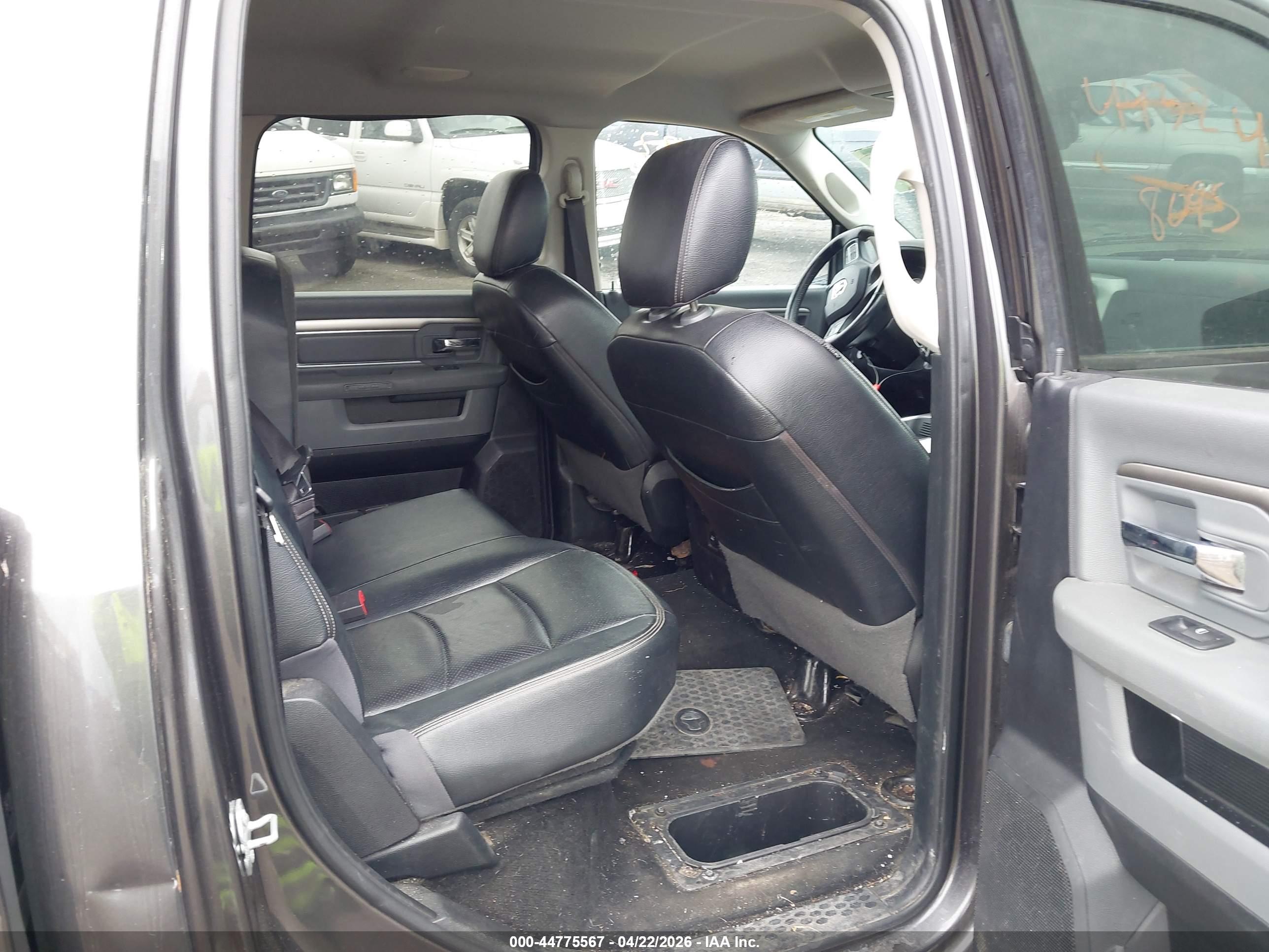 RAM 1500 image 8