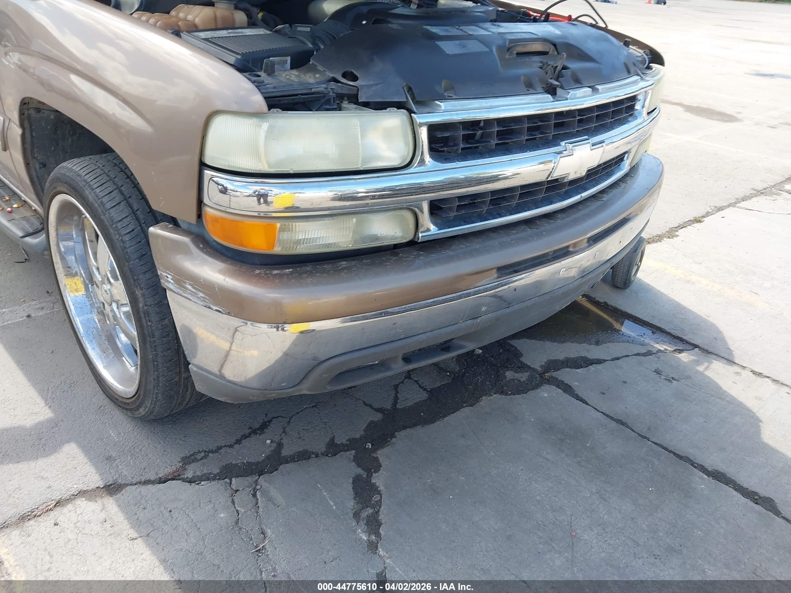 CHEVROLET TAHOE image 6