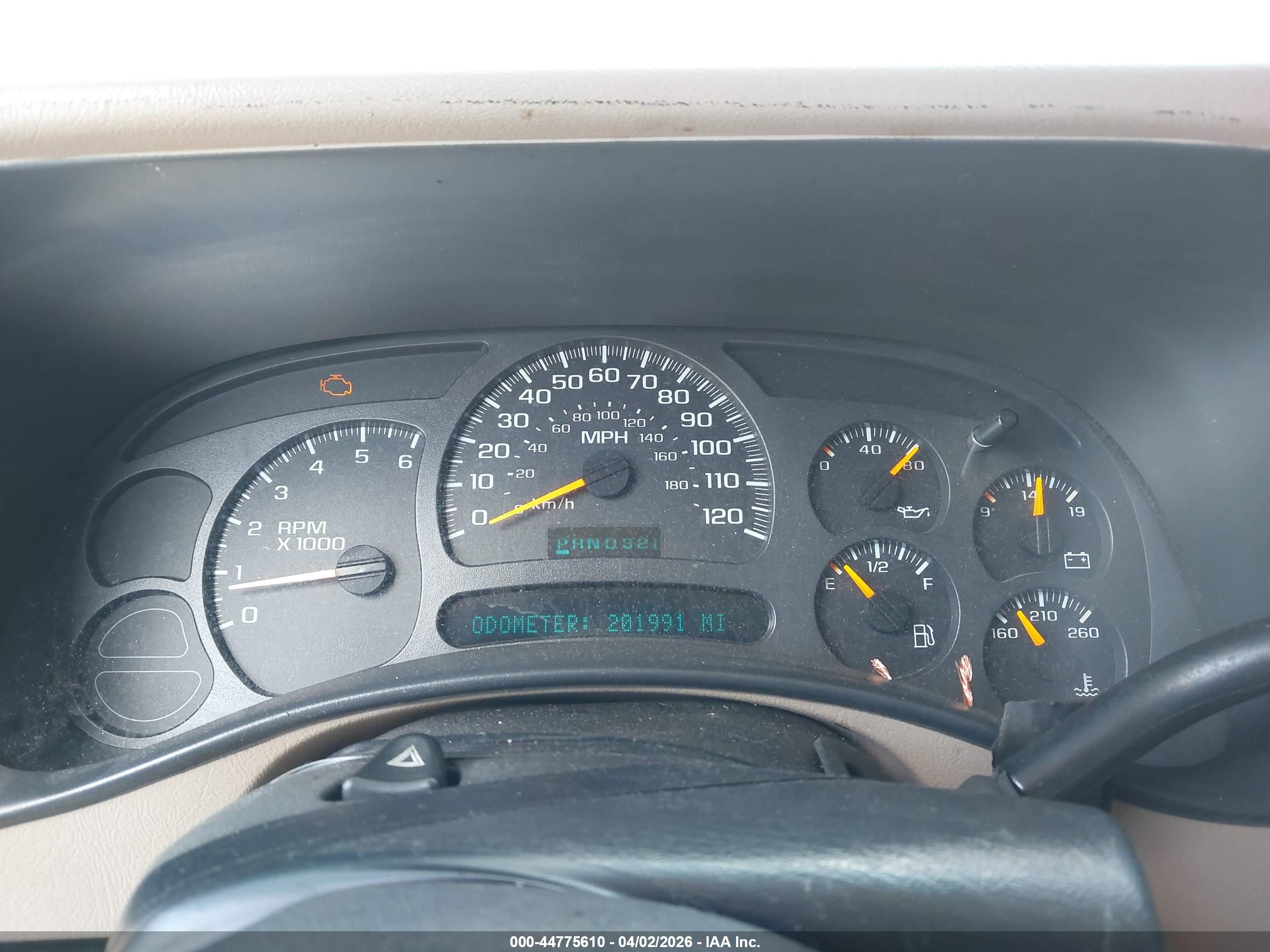 CHEVROLET TAHOE image 7