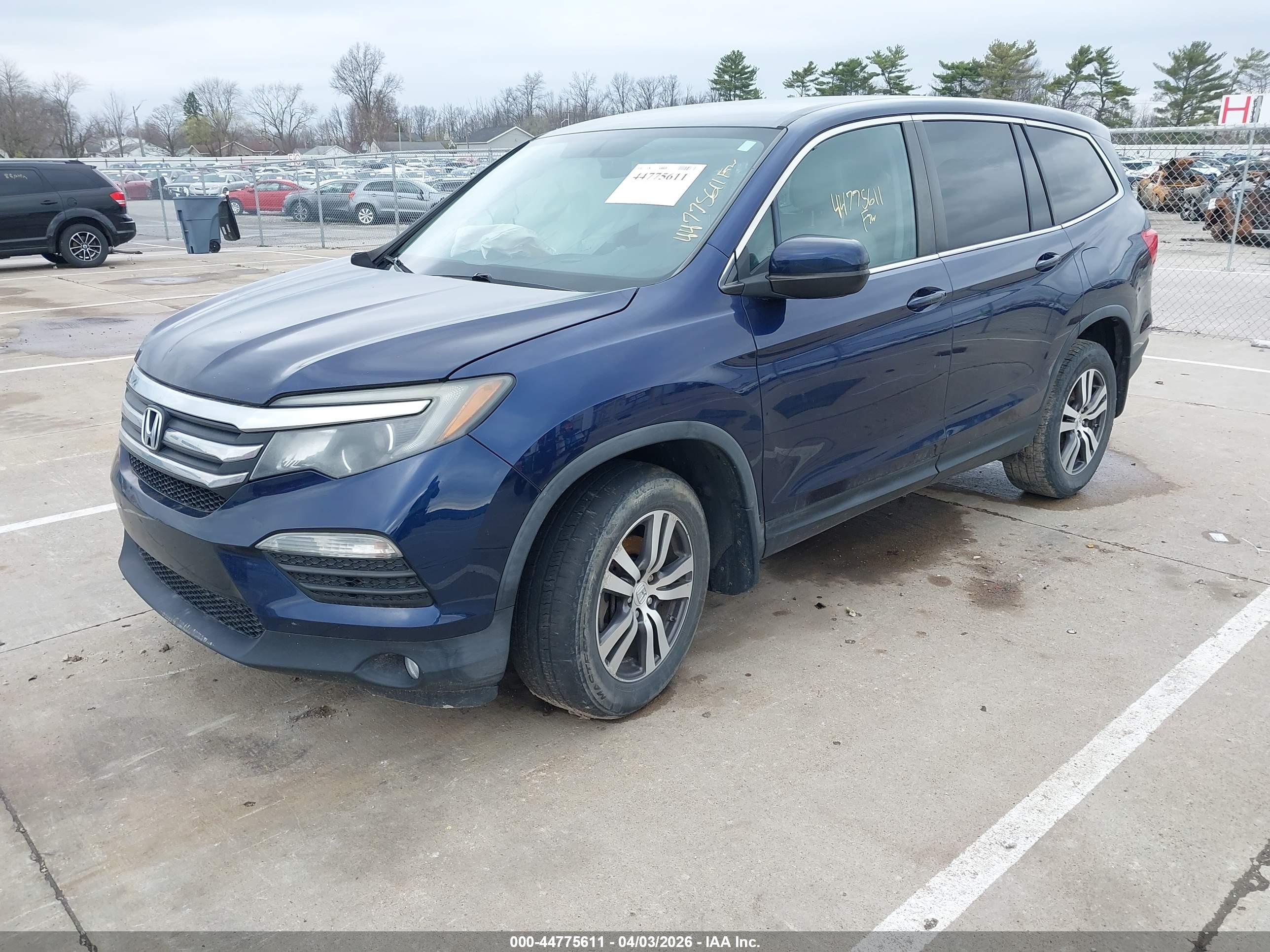 HONDA PILOT image 2