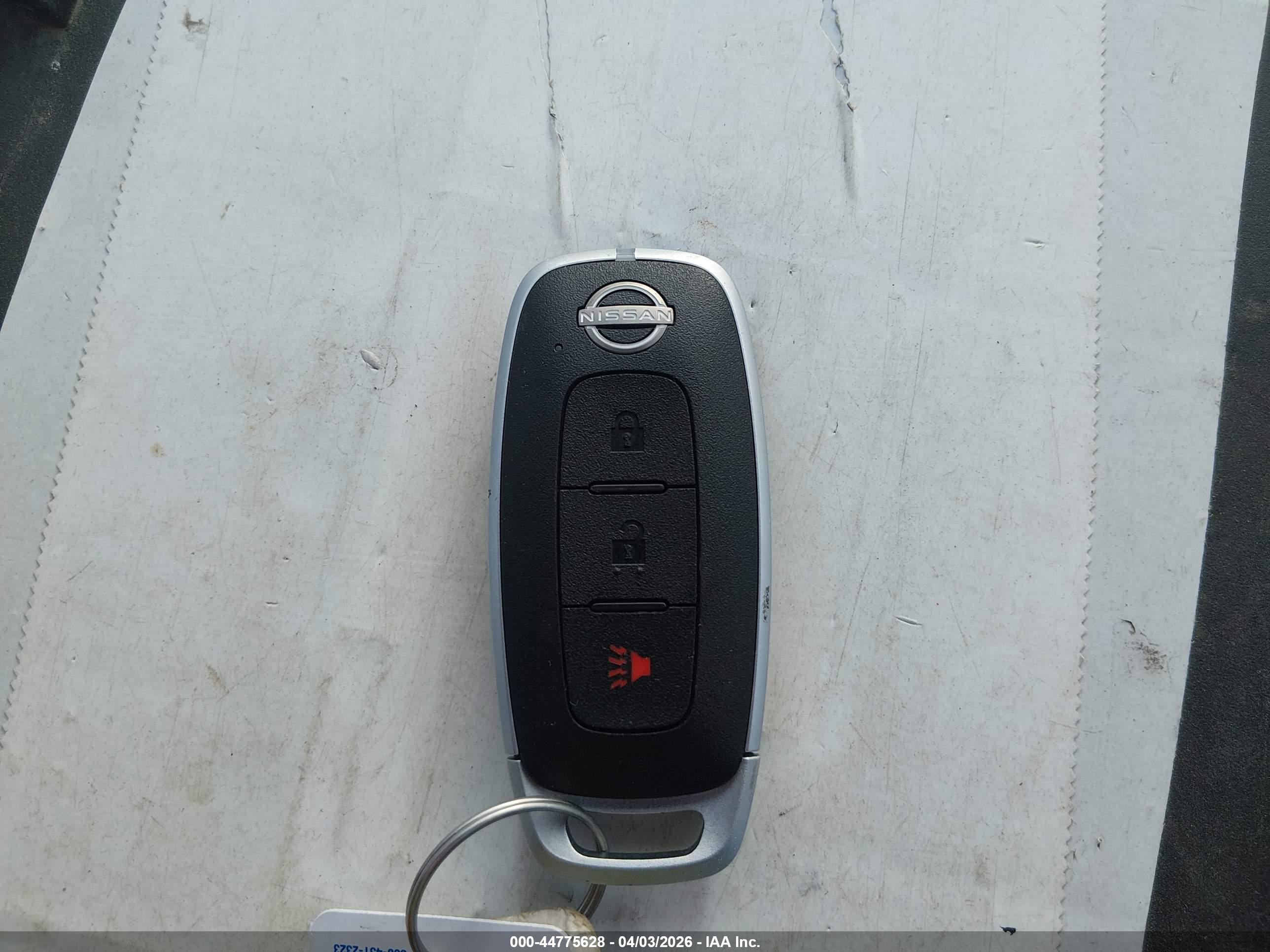 NISSAN ROGUE image 11