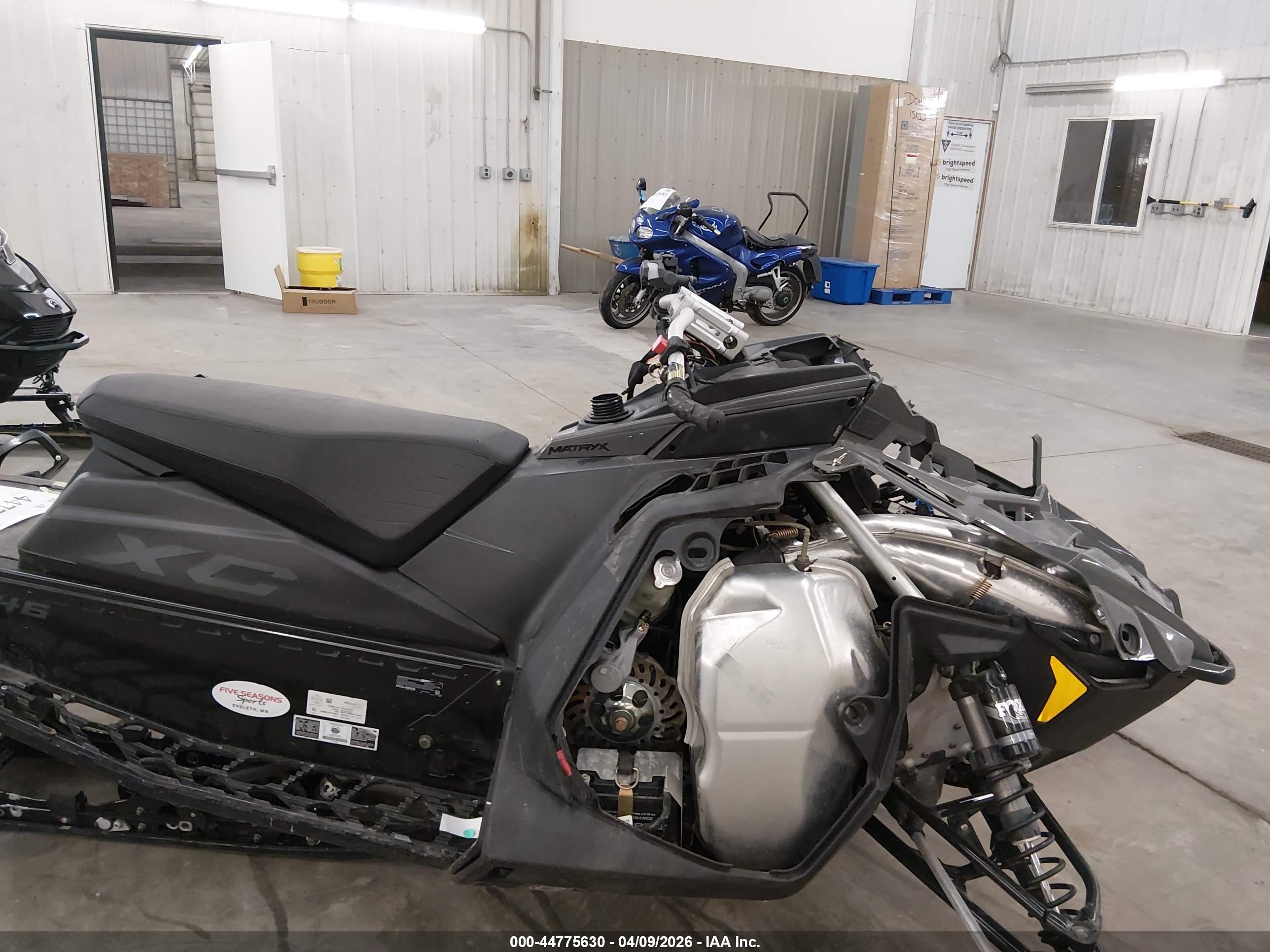 POLARIS OTHER image 5