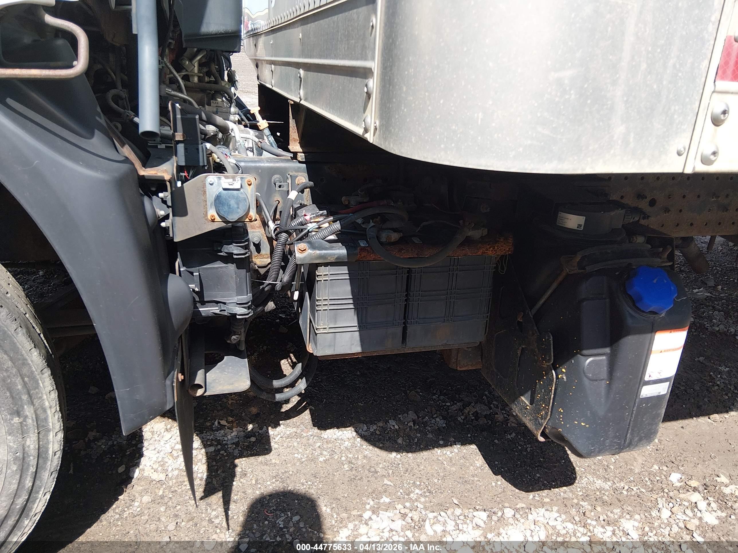 HINO XJC720/XFC720 image 10