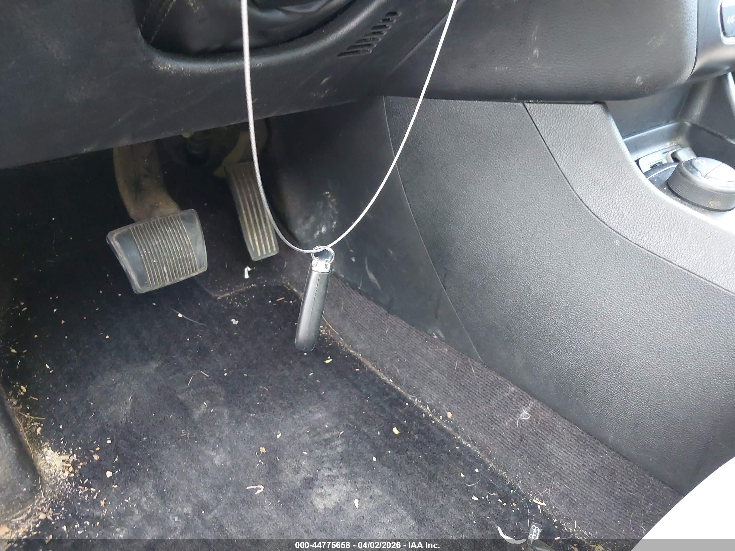 JEEP CHEROKEE image 11