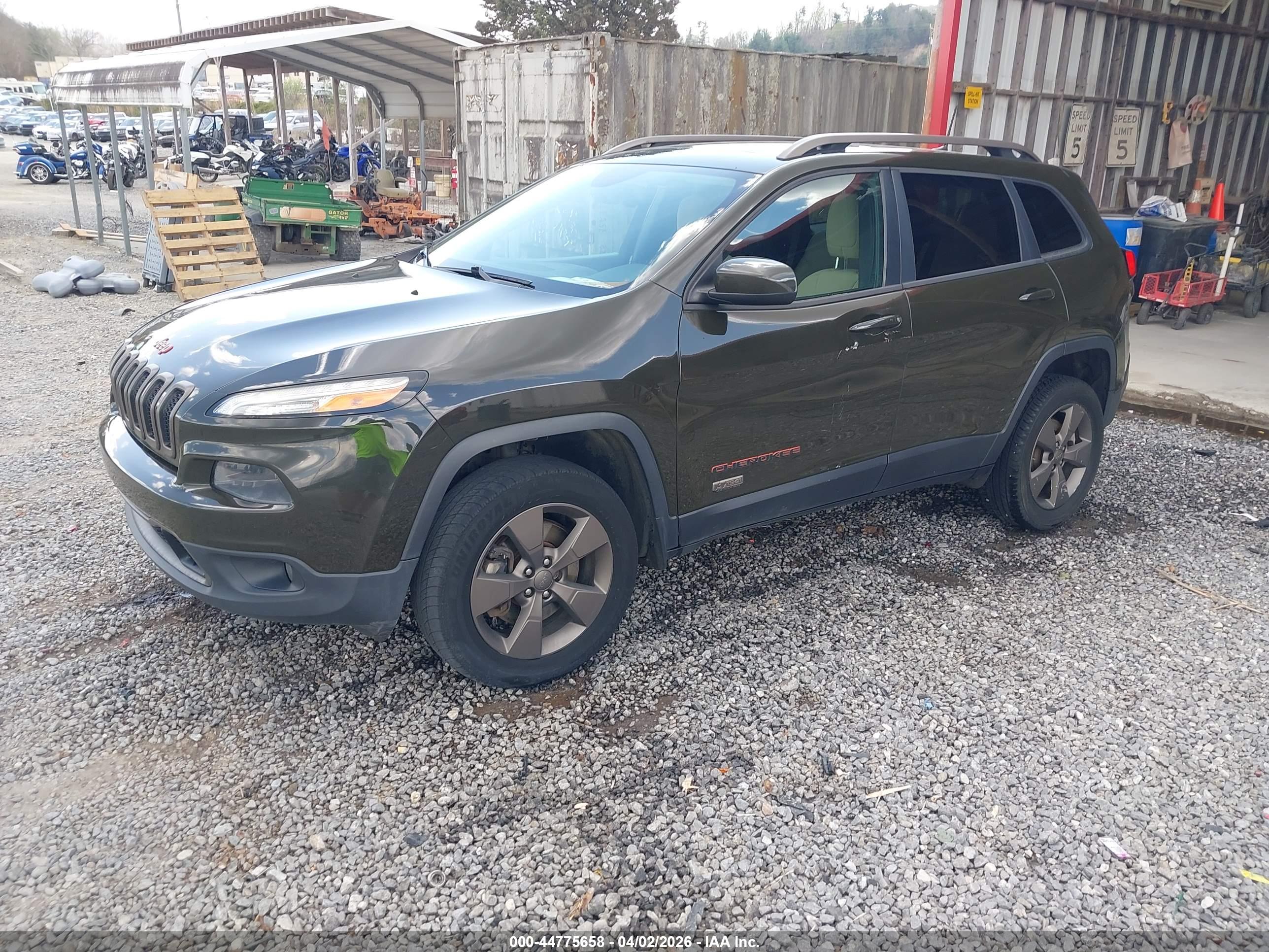 JEEP CHEROKEE image 2
