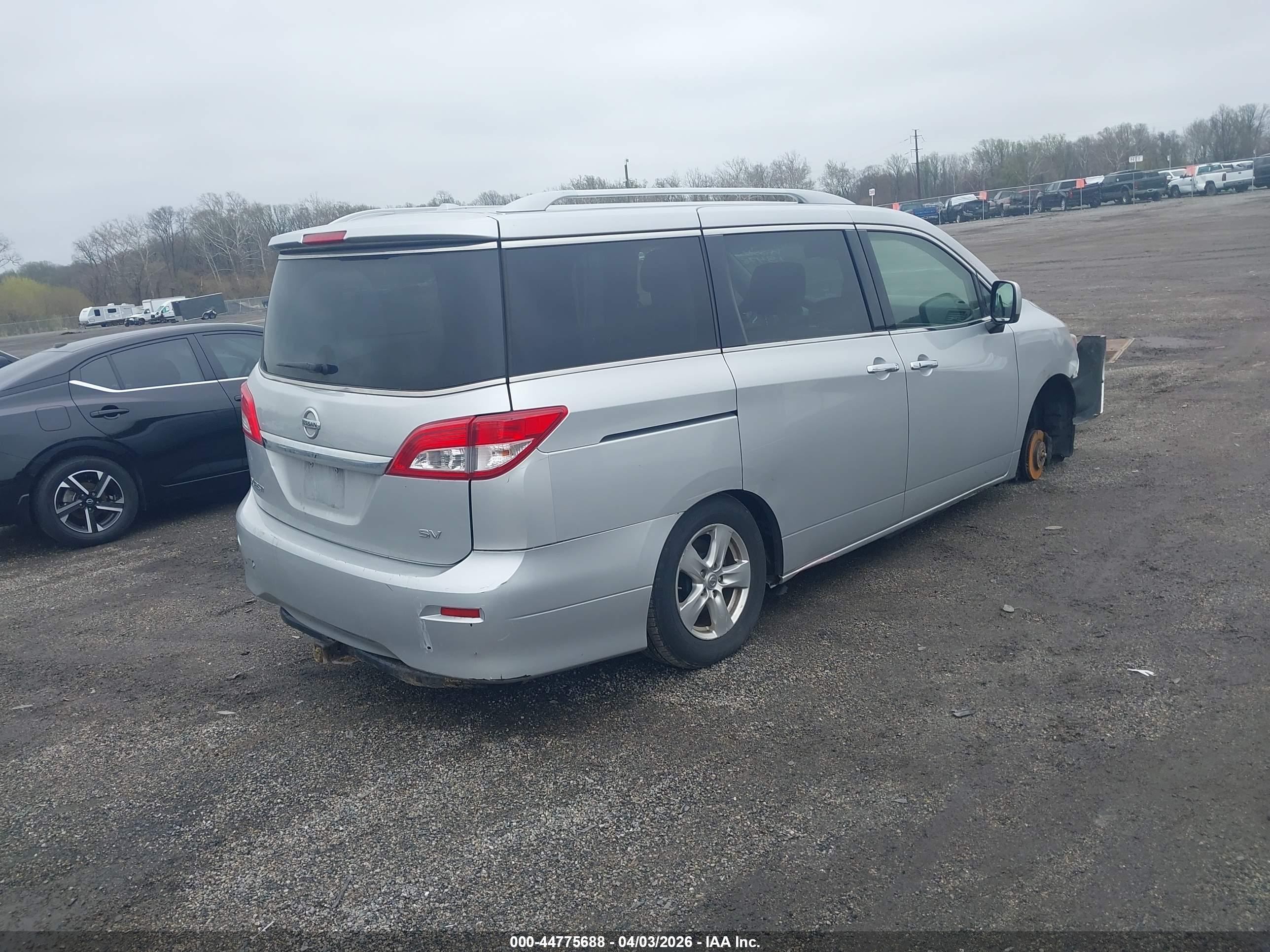 NISSAN QUEST image 4