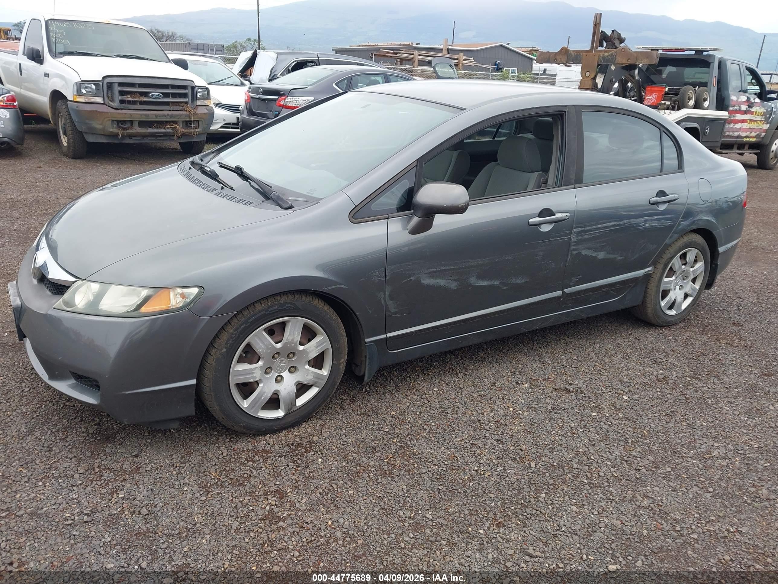 HONDA CIVIC image 2