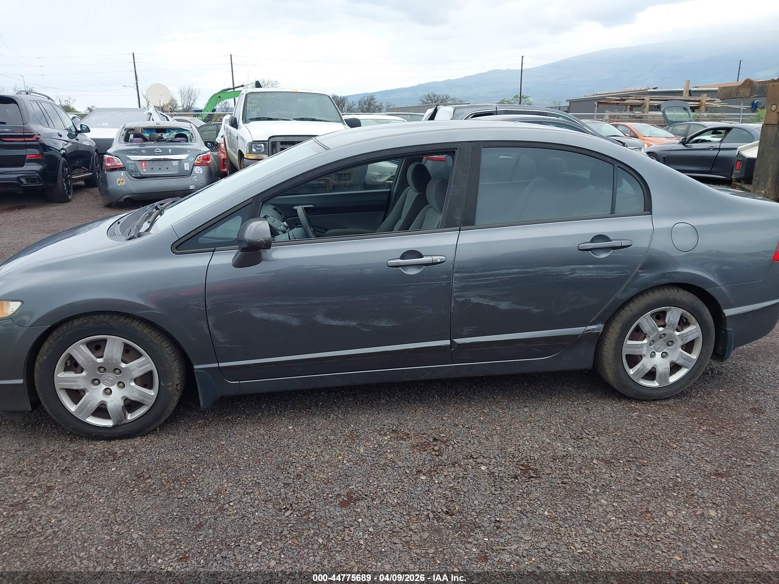 HONDA CIVIC image 6