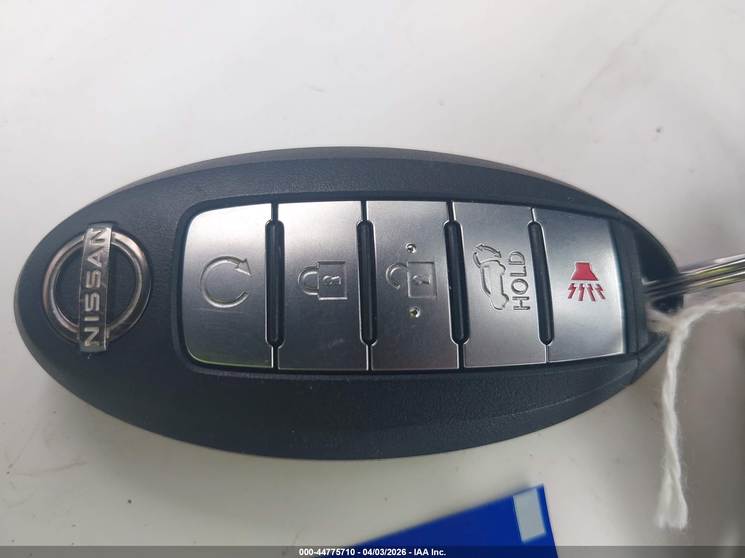 NISSAN ARMADA image 11